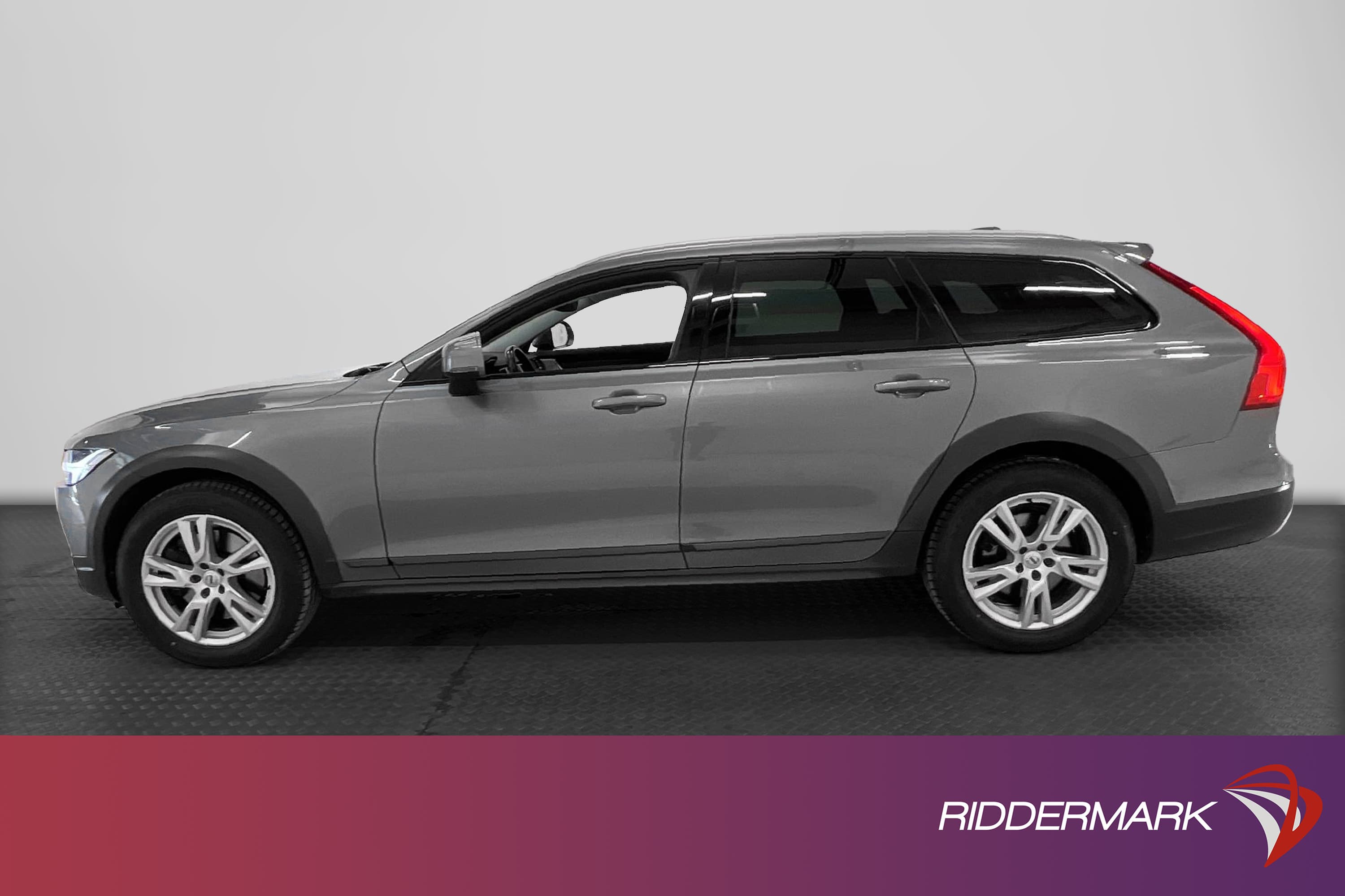 Volvo V90 Cross Country D4 AWD 190hk