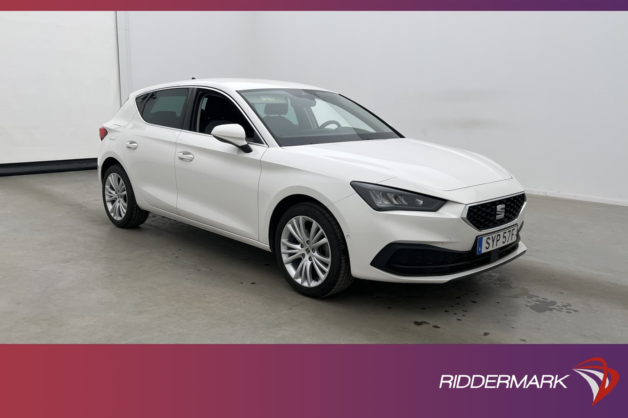 SEAT Leon 1.0 TSI 110hk Style Navi Cockpit Sensorer Rattvärm