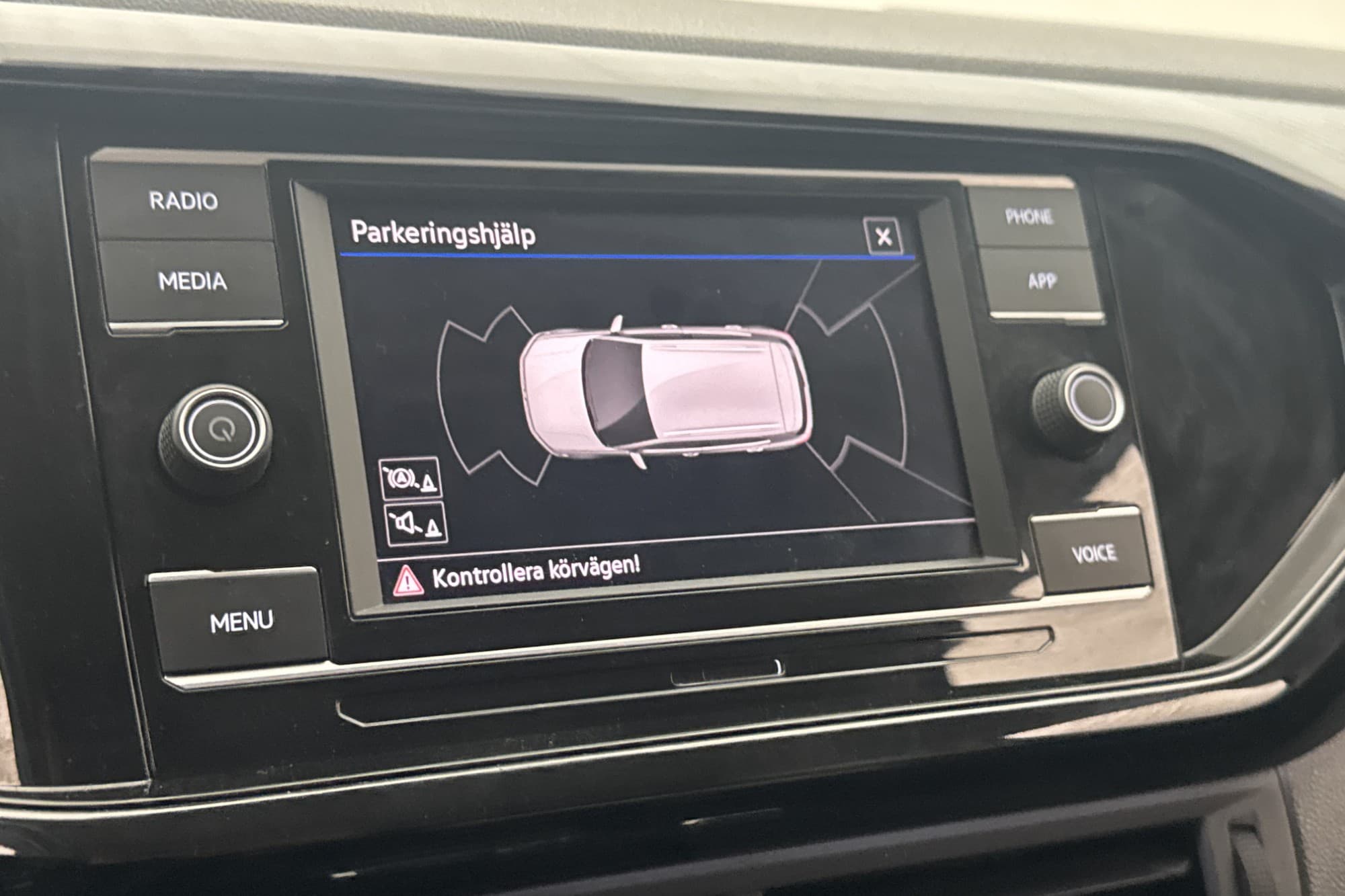 Volkswagen T-Cross 1.0 TSI 116hk GT Sensorer Döda-Vinkel 