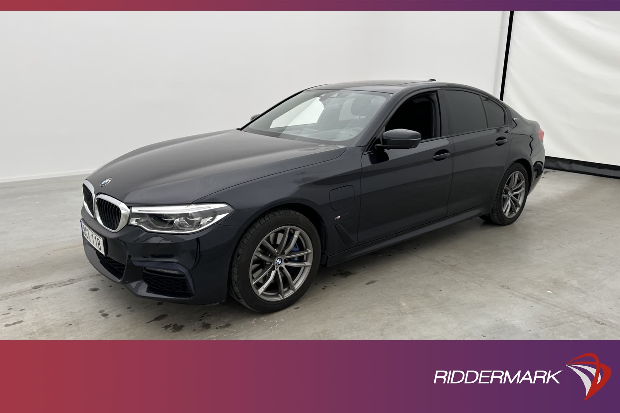 BMW 530 e iPerformance 252hk