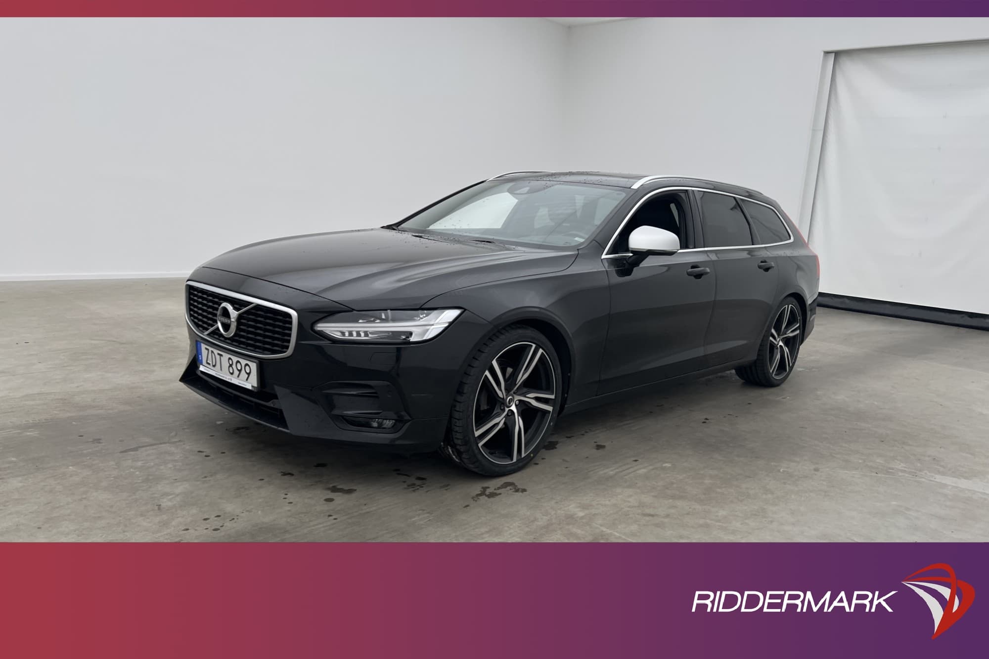 Volvo V90 D4 AWD