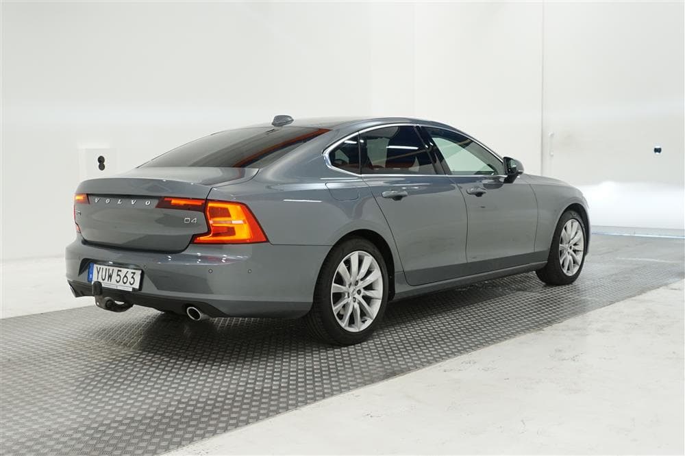 Volvo S90 D4 190hk