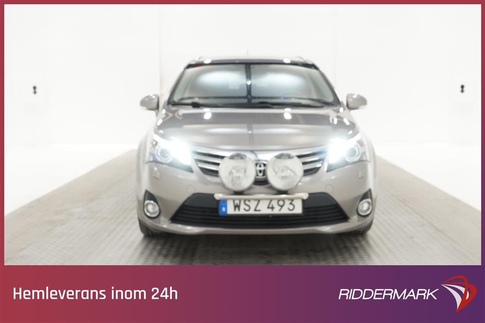 Toyota Avensis 2.0 124hk