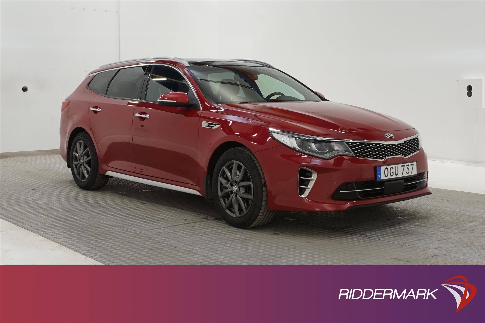 Kia Optima SW 1.7 141hk