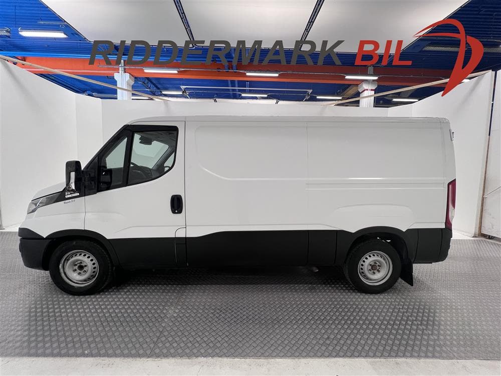 Iveco Daily 35 2.3 JTD Automat L2 Värmare Moms