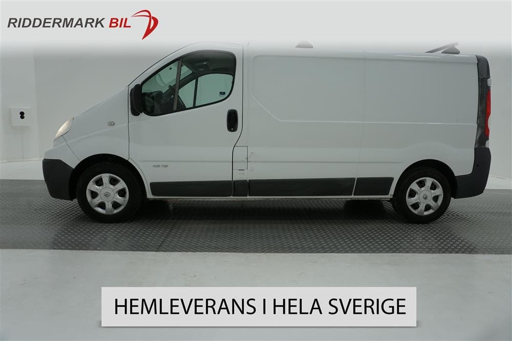 Renault Trafic 2.0 dCi 115hk L2 Värmare Moms 0.75l/mil