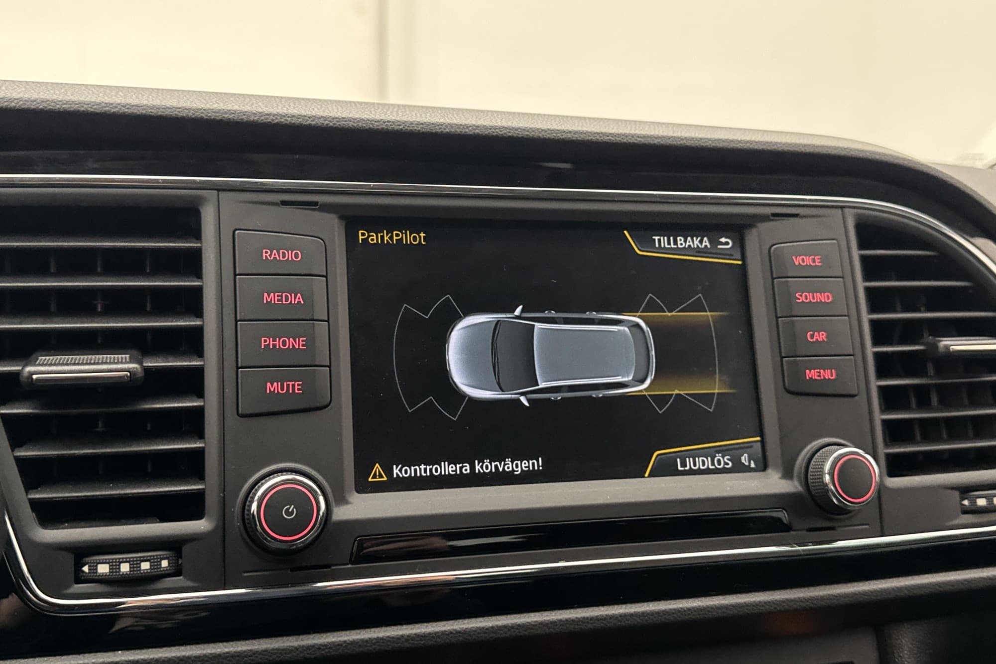 SEAT Leon ST 1.2 TSI Style LED Seat Sound P-Sensorer Nyserv