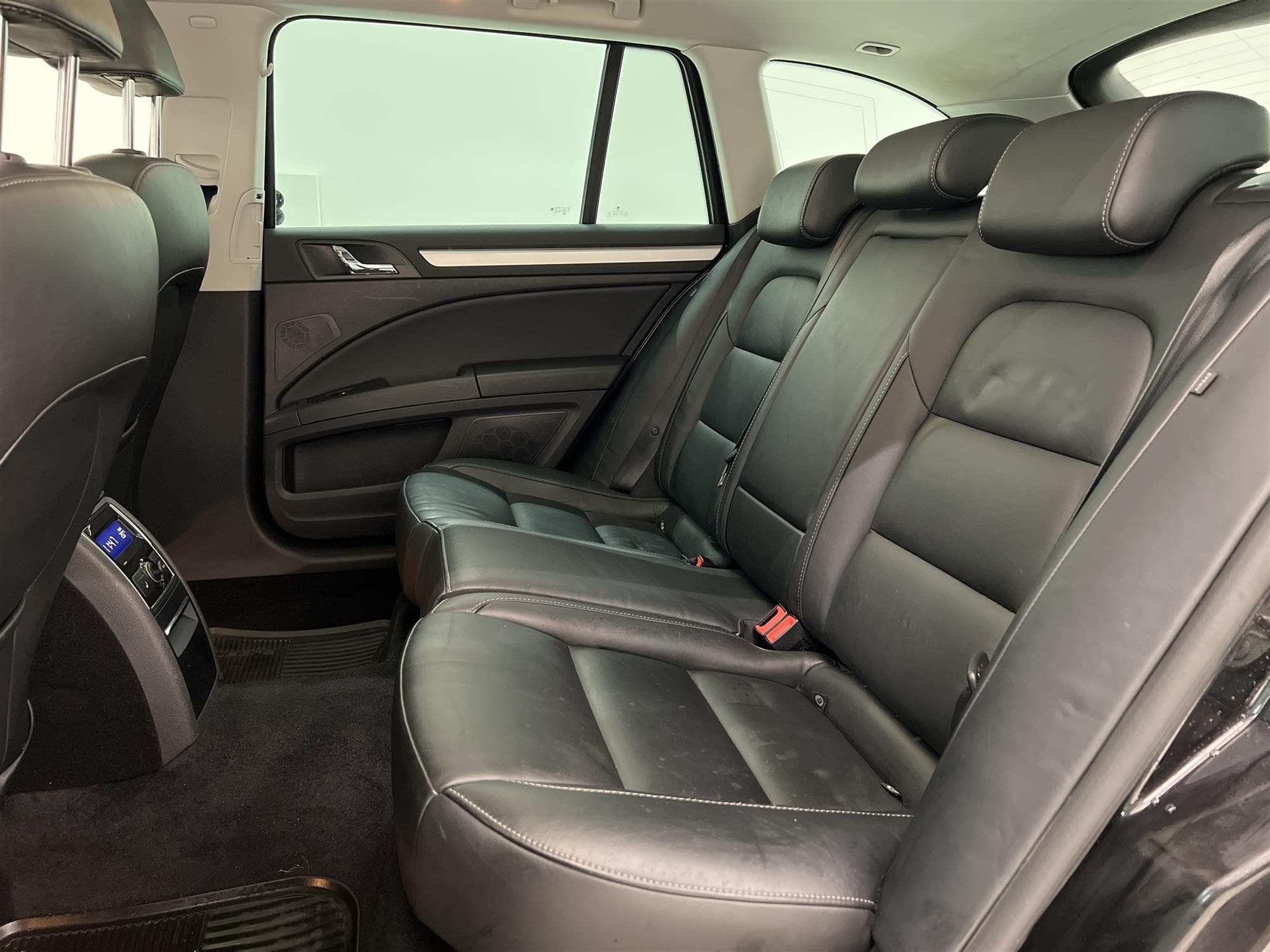 Skoda Superb 2.0 TDI 4x4 170hk Navi D-Värm Pano 0,56L/mil