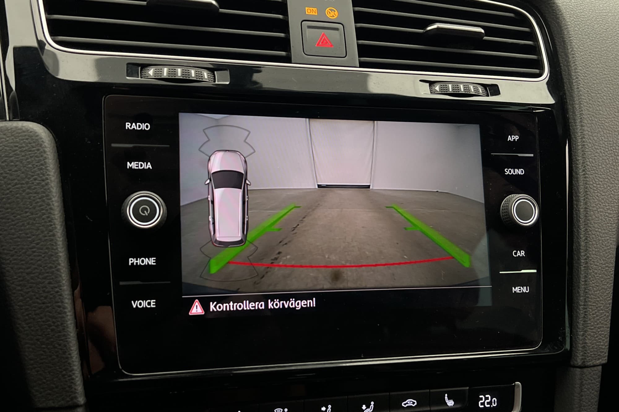 Volkswagen Golf SC 1.5 150hk R-Line Värmare Kamera CarPlay