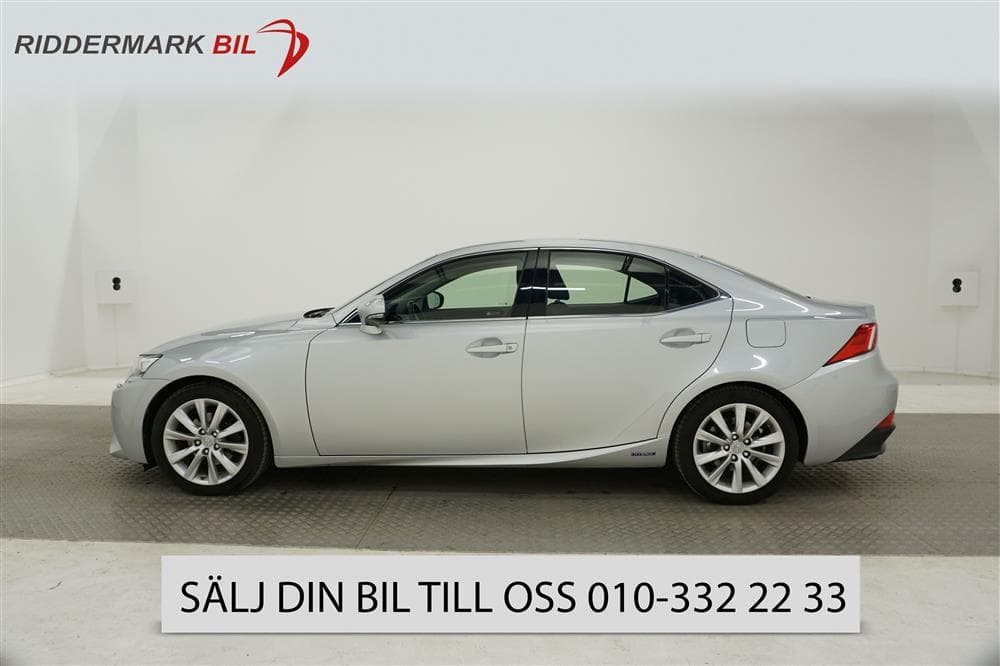 Lexus IS 300h 181hk