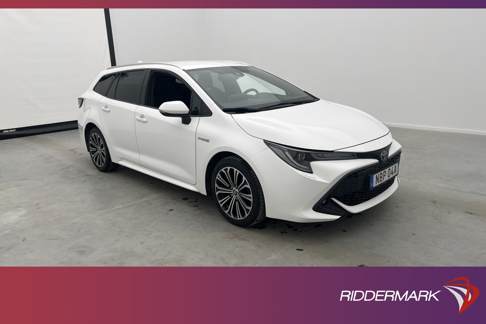 Toyota Corolla TS Hybrid 122hk