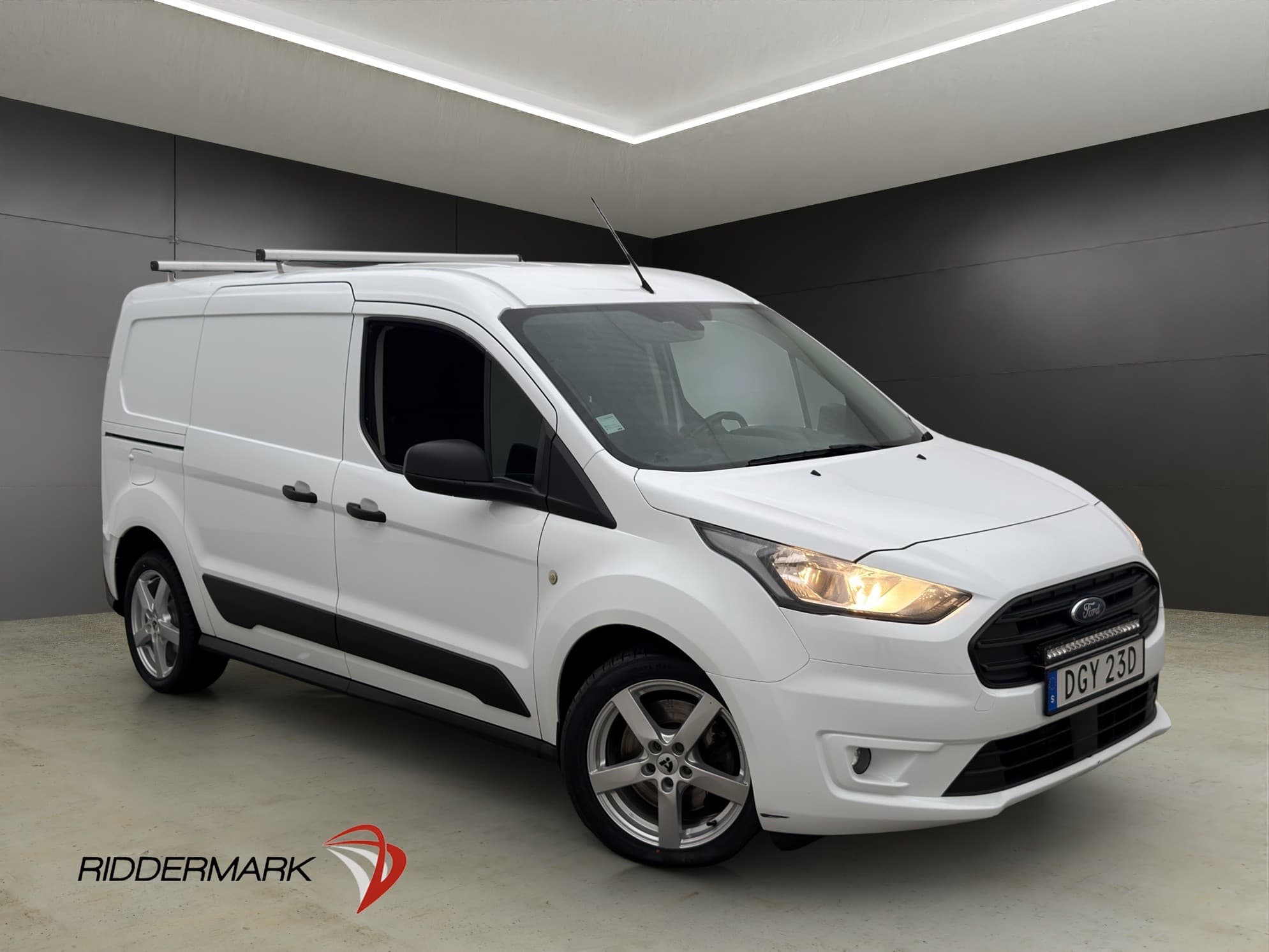 Ford Transit Connect 210 LWB