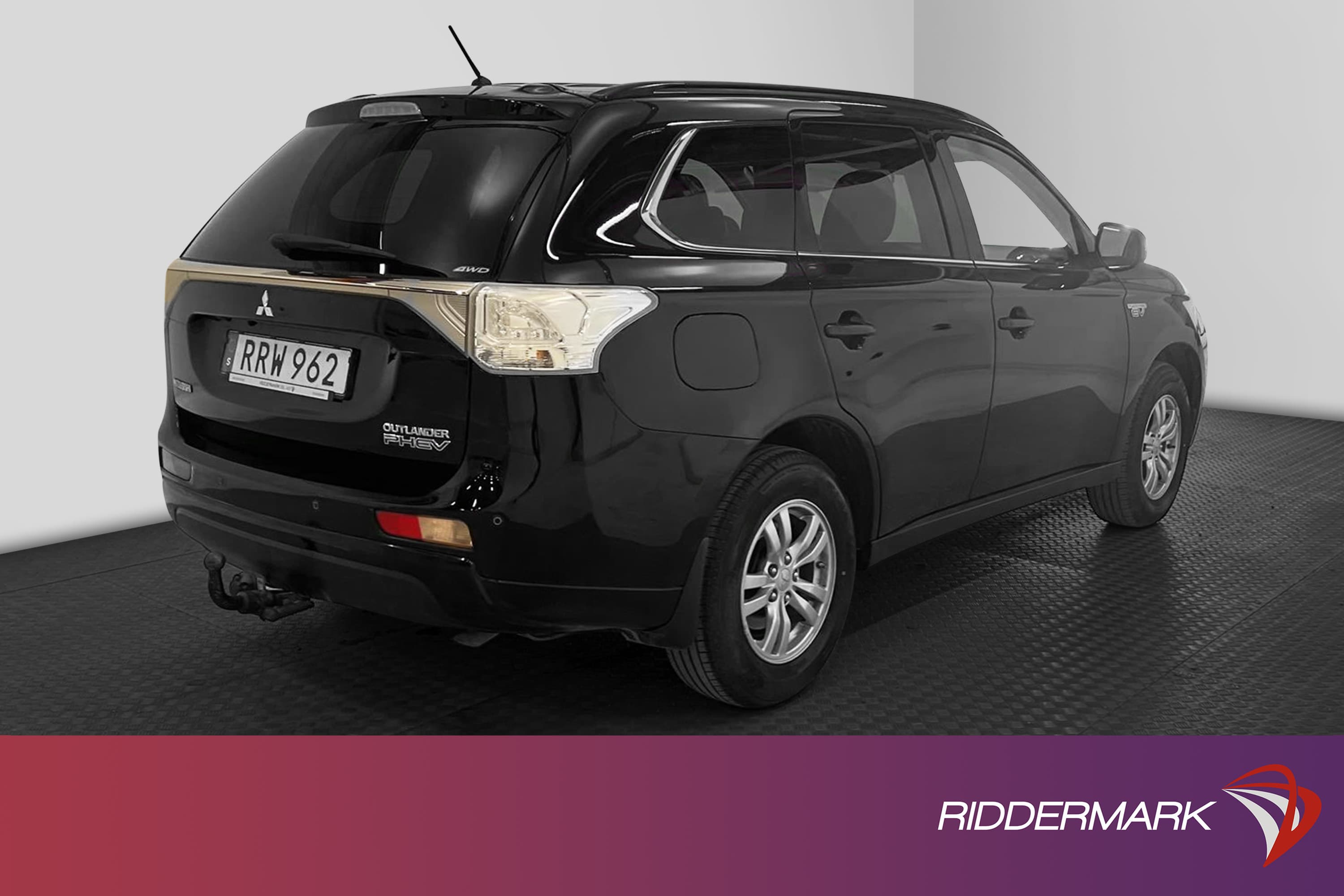 Mitsubishi Outlander P-HEV 2.0 Hybrid 4WD 203hk