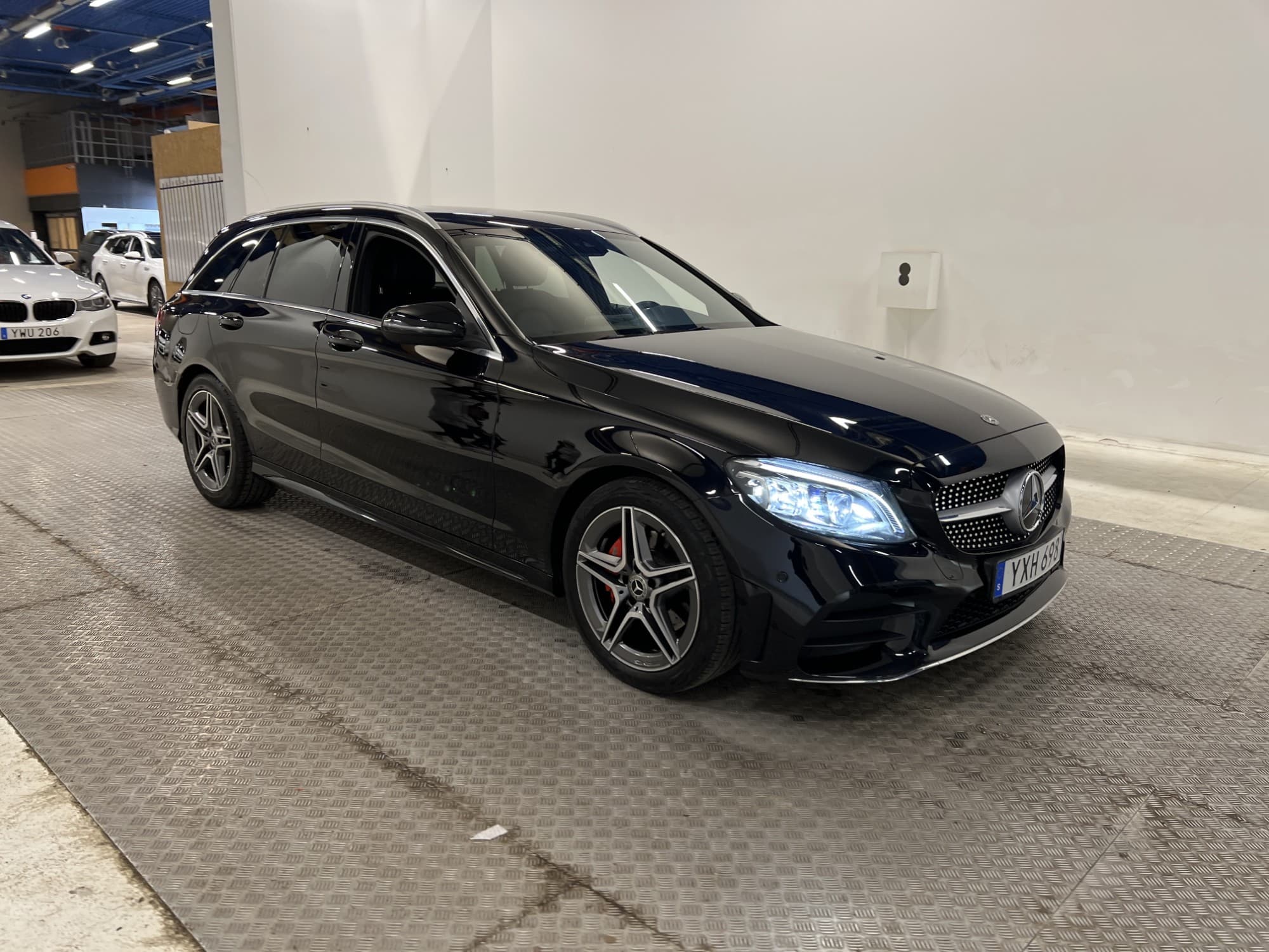 Mercedes-Benz C 200 T 184hk