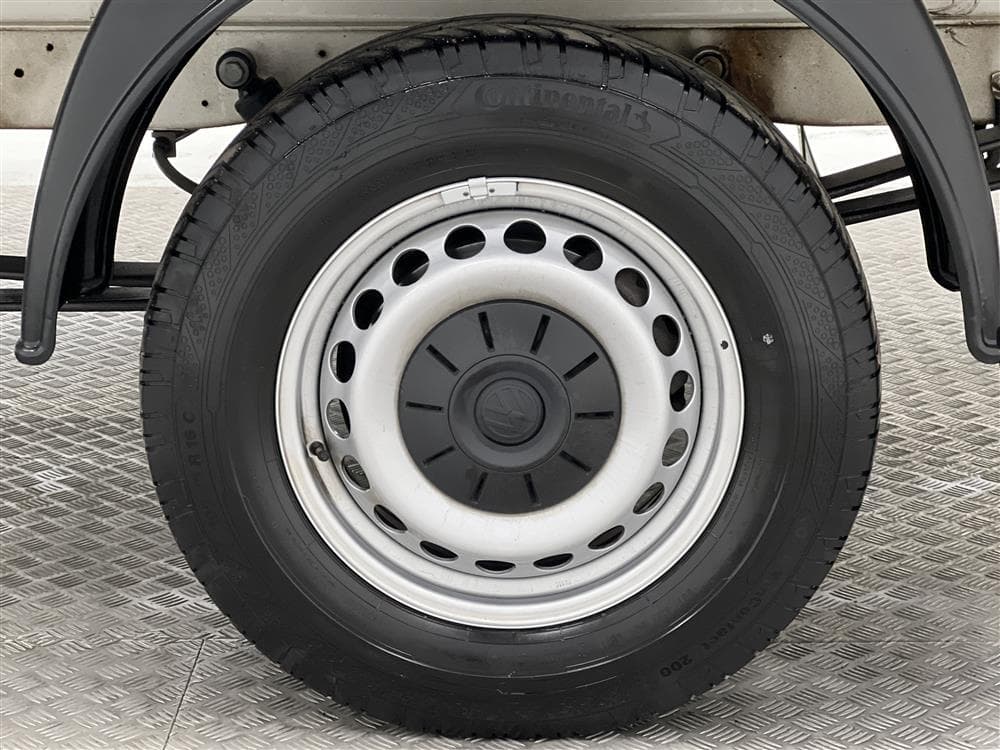 Volkswagen Crafter 2.0TDI 177hk Volymskåp Värmare Moms 