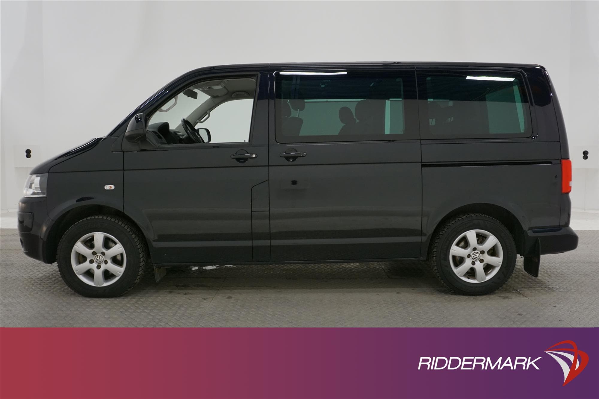 Volkswagen Multivan 2.0TDI Dragkrok Värmare Moms