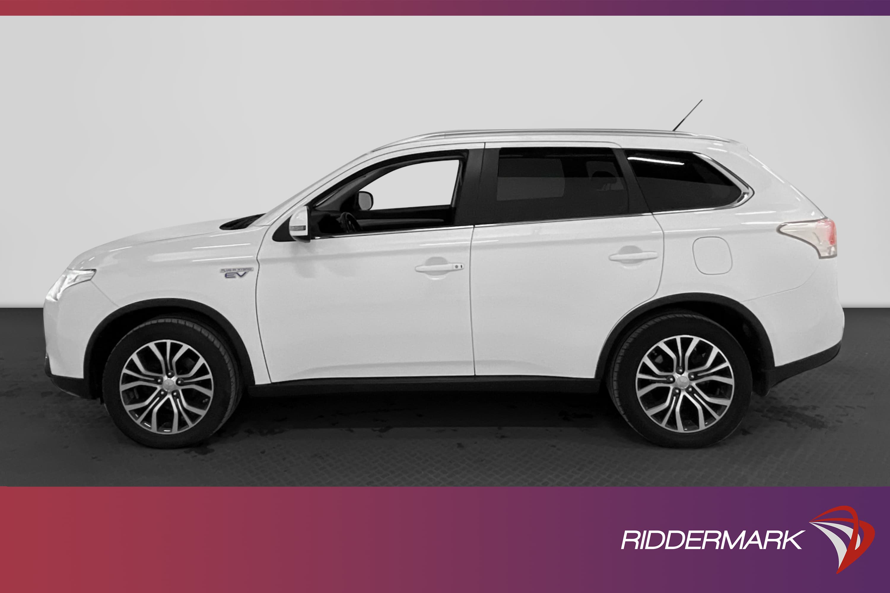 Mitsubishi Outlander PHEV 4WD 203hk