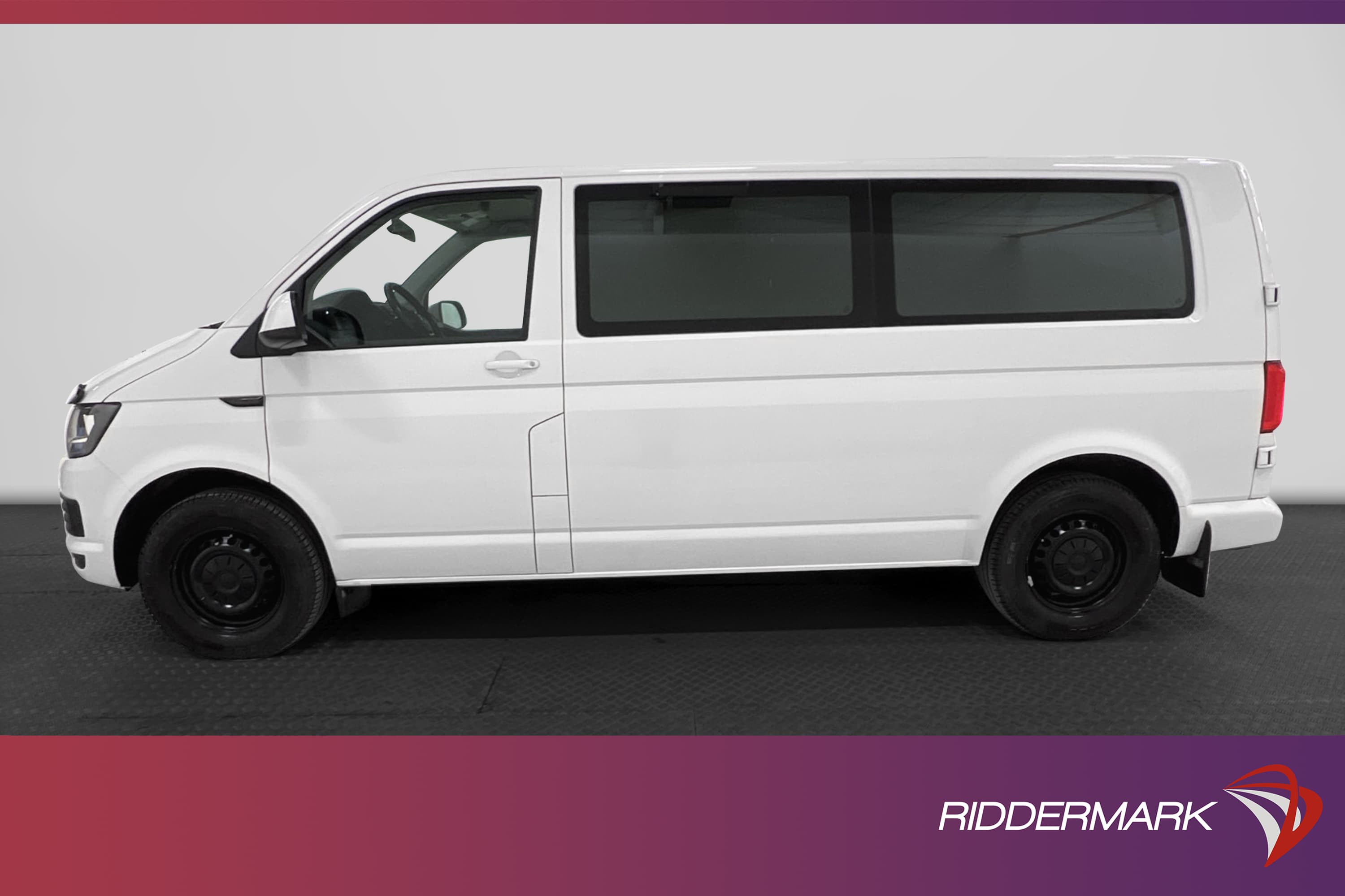 Volkswagen Caravelle Lång 150hk Värmare Drag PDC 9-Sits