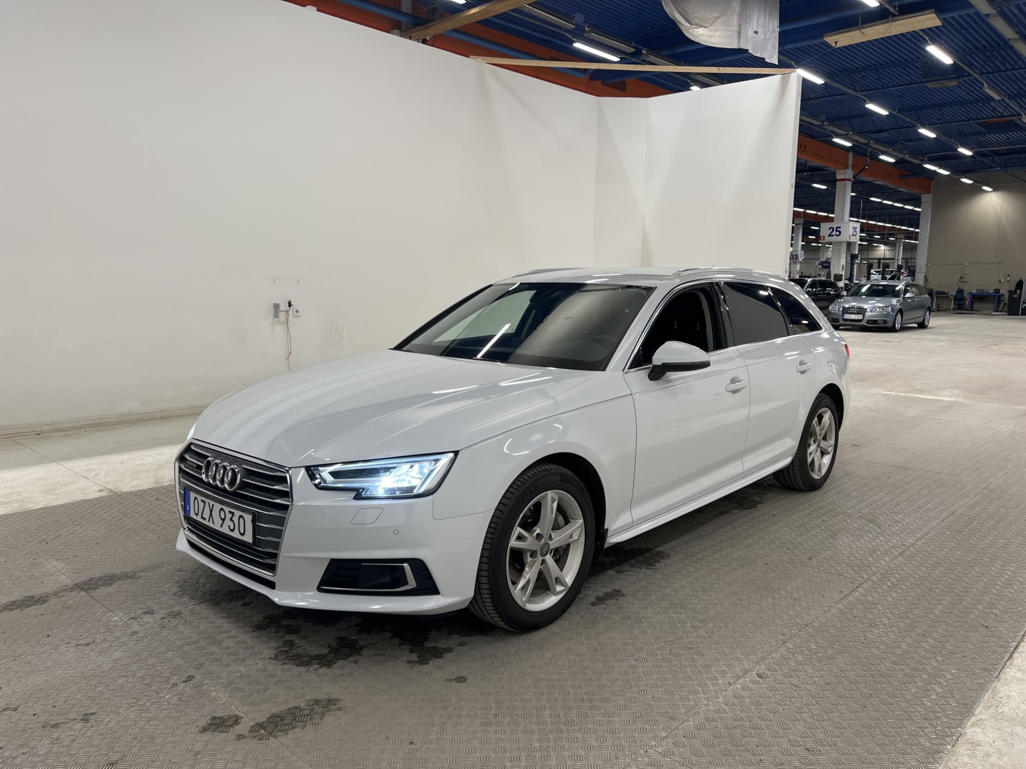 Audi A4 TDI quattro 190hk