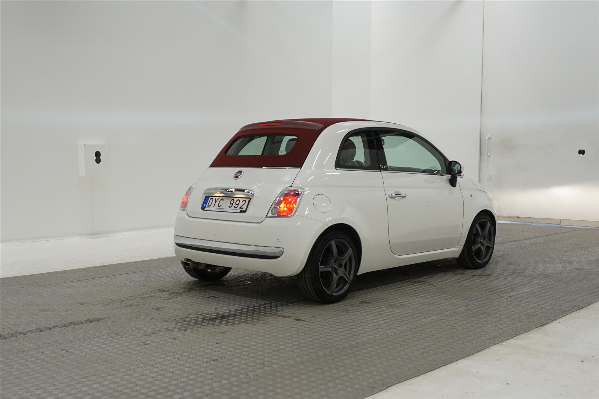 Fiat 500C 1.2 69hk Lounge Låg Skatt 0,48L/mil