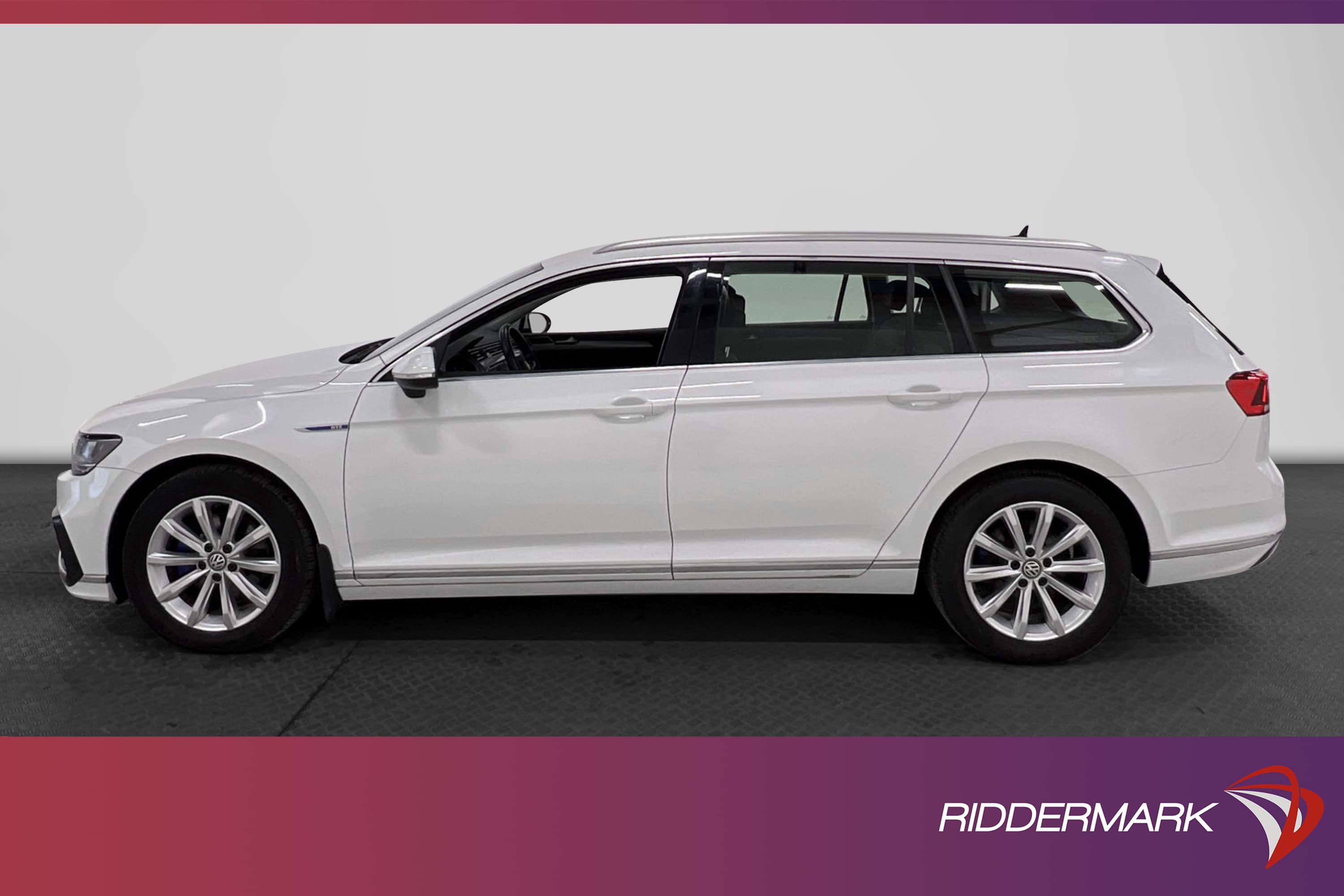 Volkswagen Passat GTE 218hk