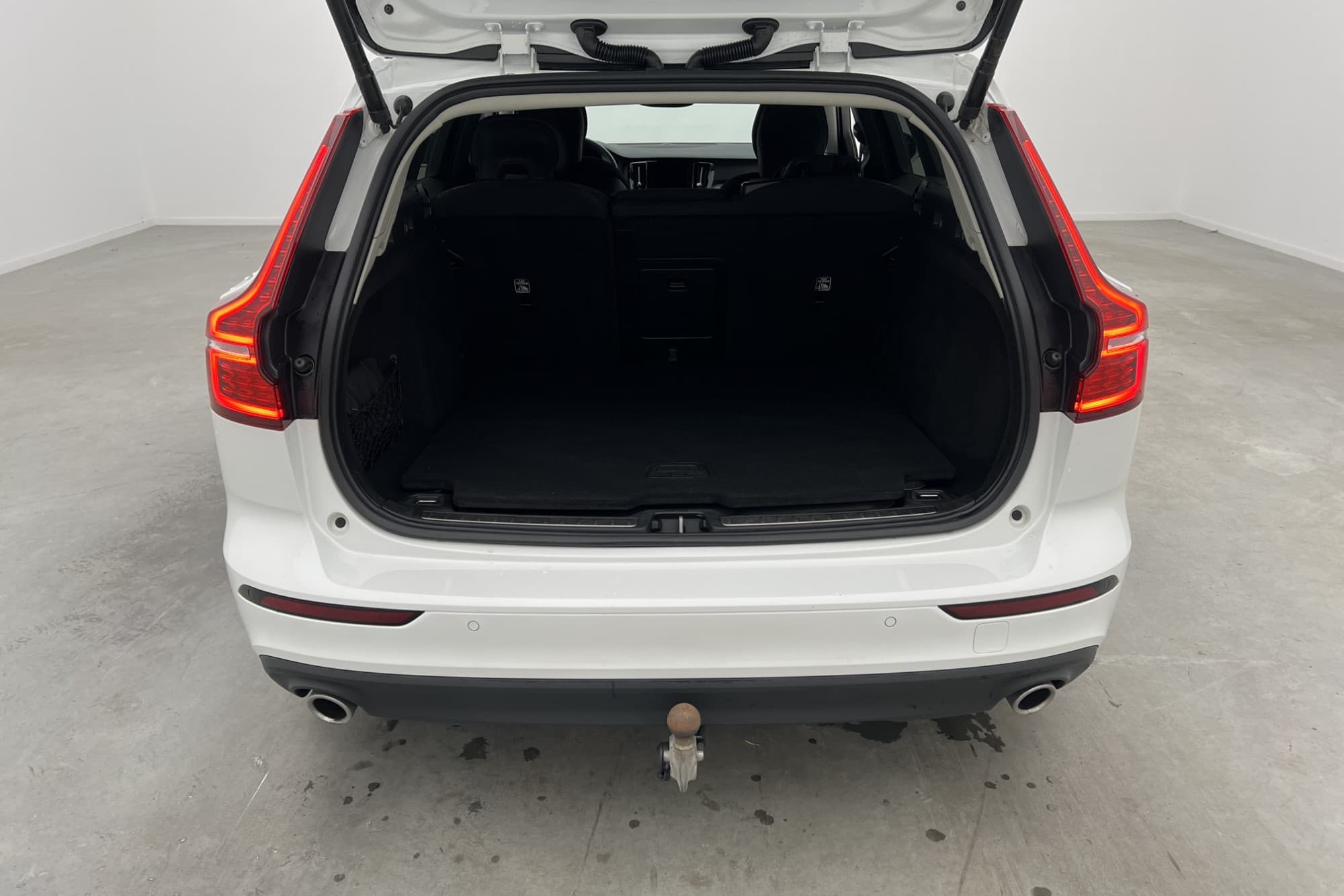 Volvo V60 B4 197hk Advanced VOC Värmare Drag Kamera Navi