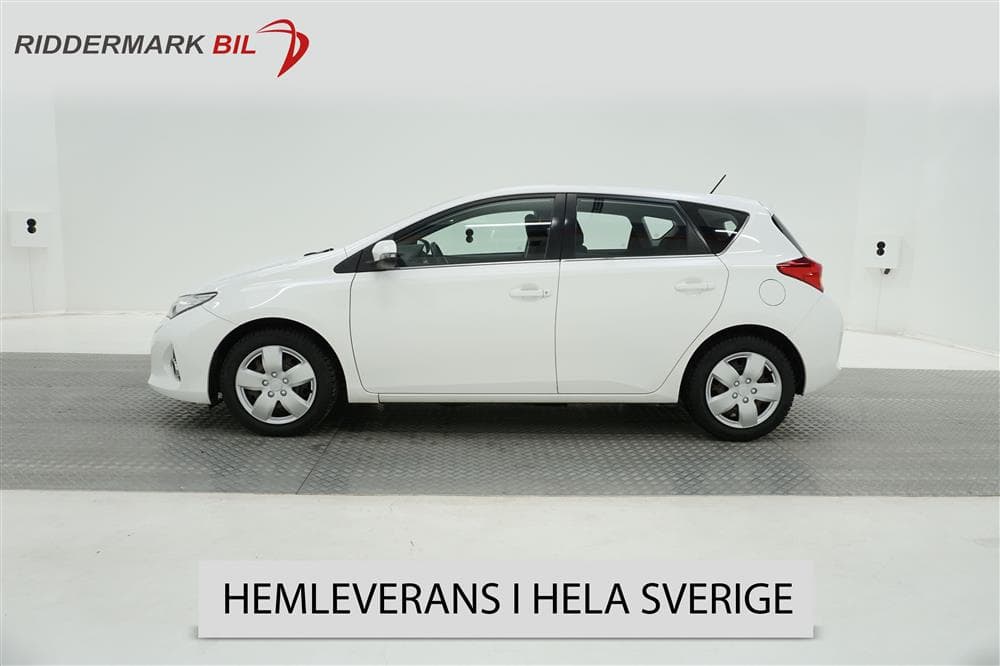 Toyota Auris 1.6 5dr 132hk B-kam Navi Bluetooth