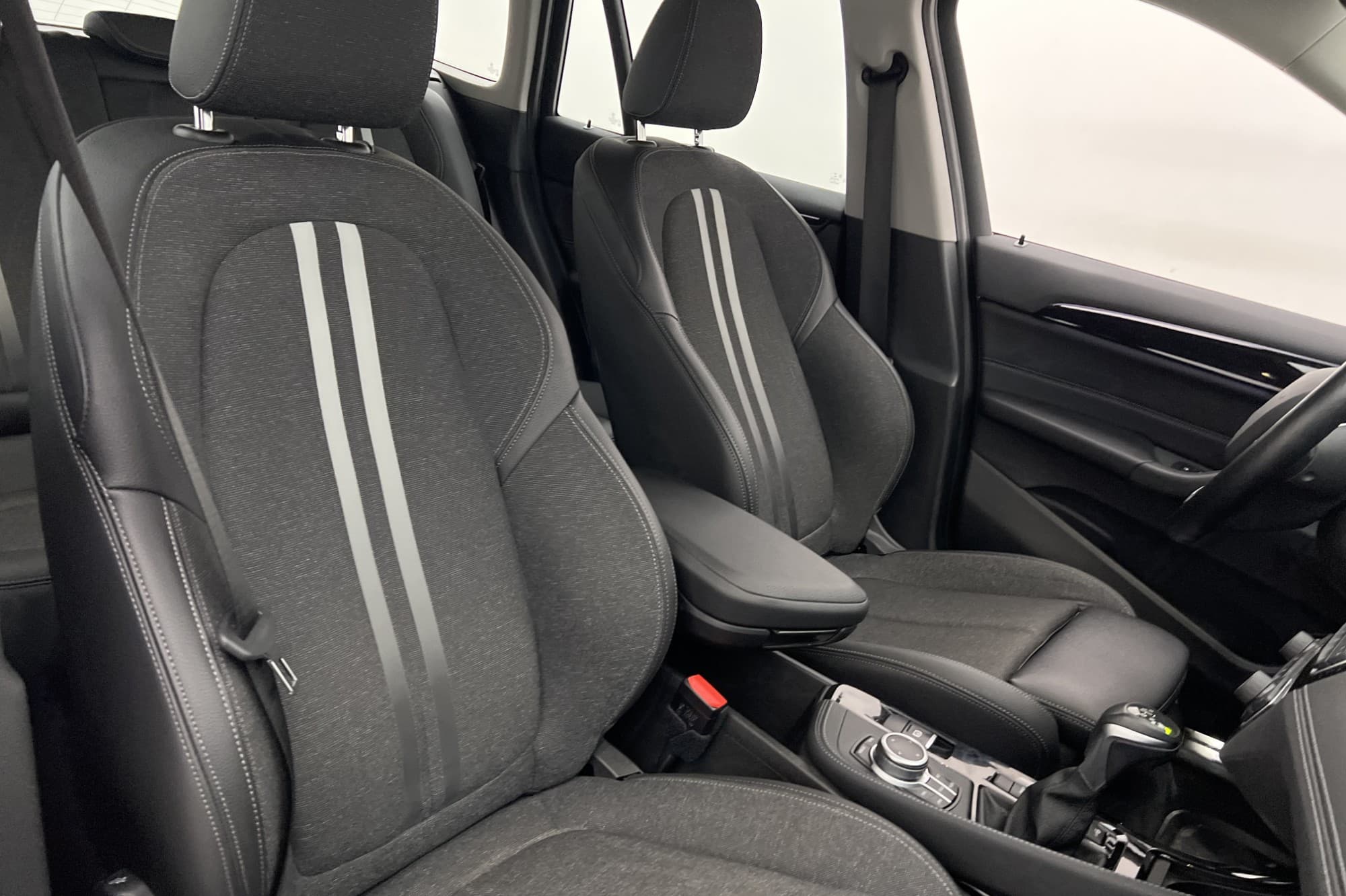 BMW X1 xDrive25e Sport line Drag HUD Navi Rattvärme Sensorer