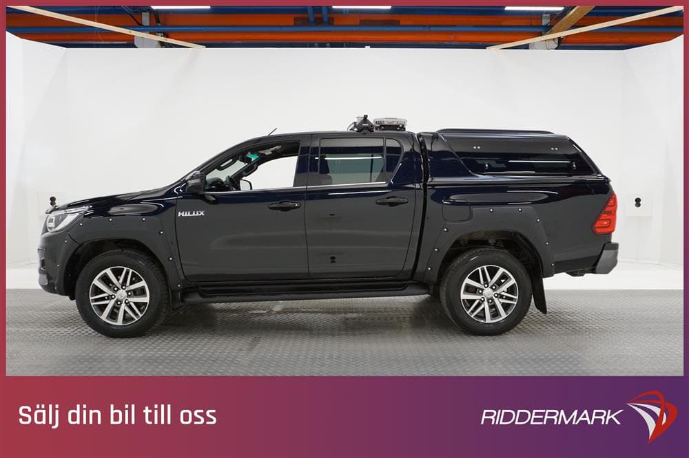 Toyota Hilux 2.4 D 4WD 150hk Breddare Värmare Ultimate 