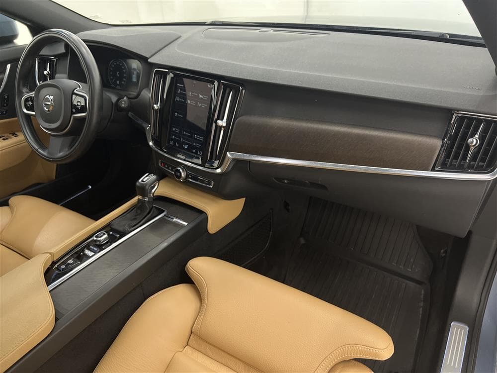 Volvo V90 Cross Country D4 AWD Pro Pano D-Värme VOC Skinninteriör