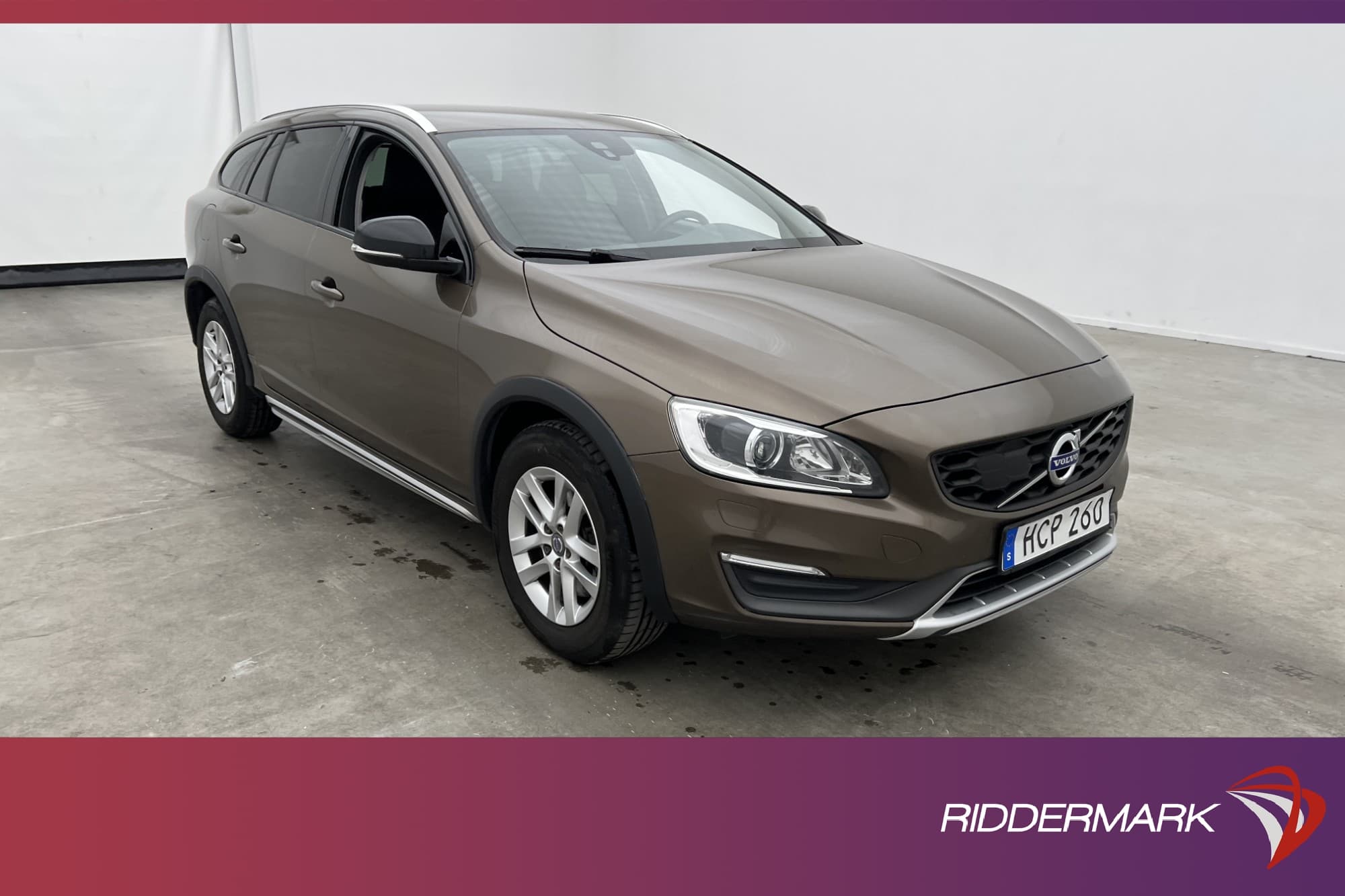 Volvo V60 Cross Country D4