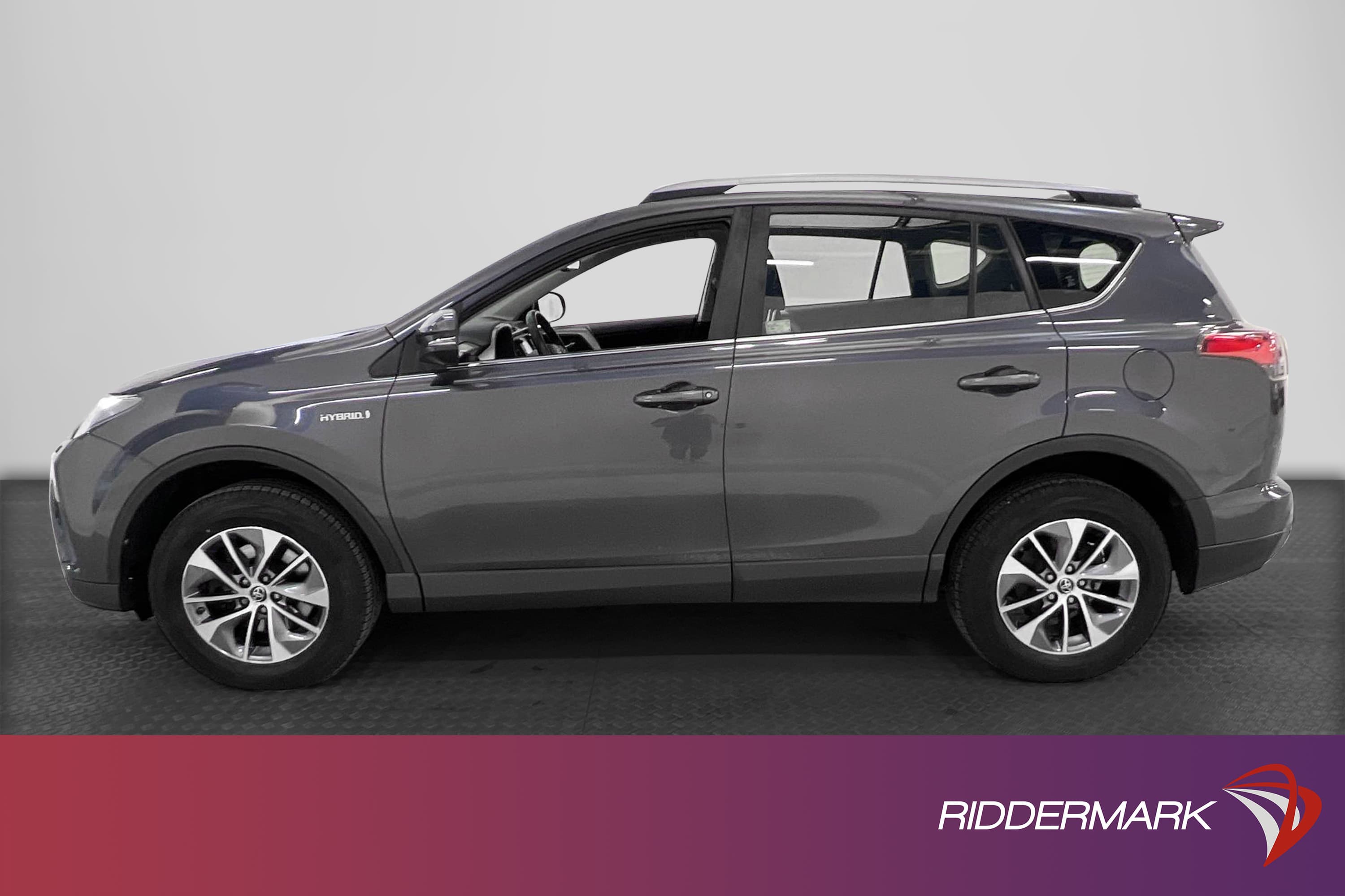 Toyota RAV4 Hybrid AWD E-CVT 197hk
