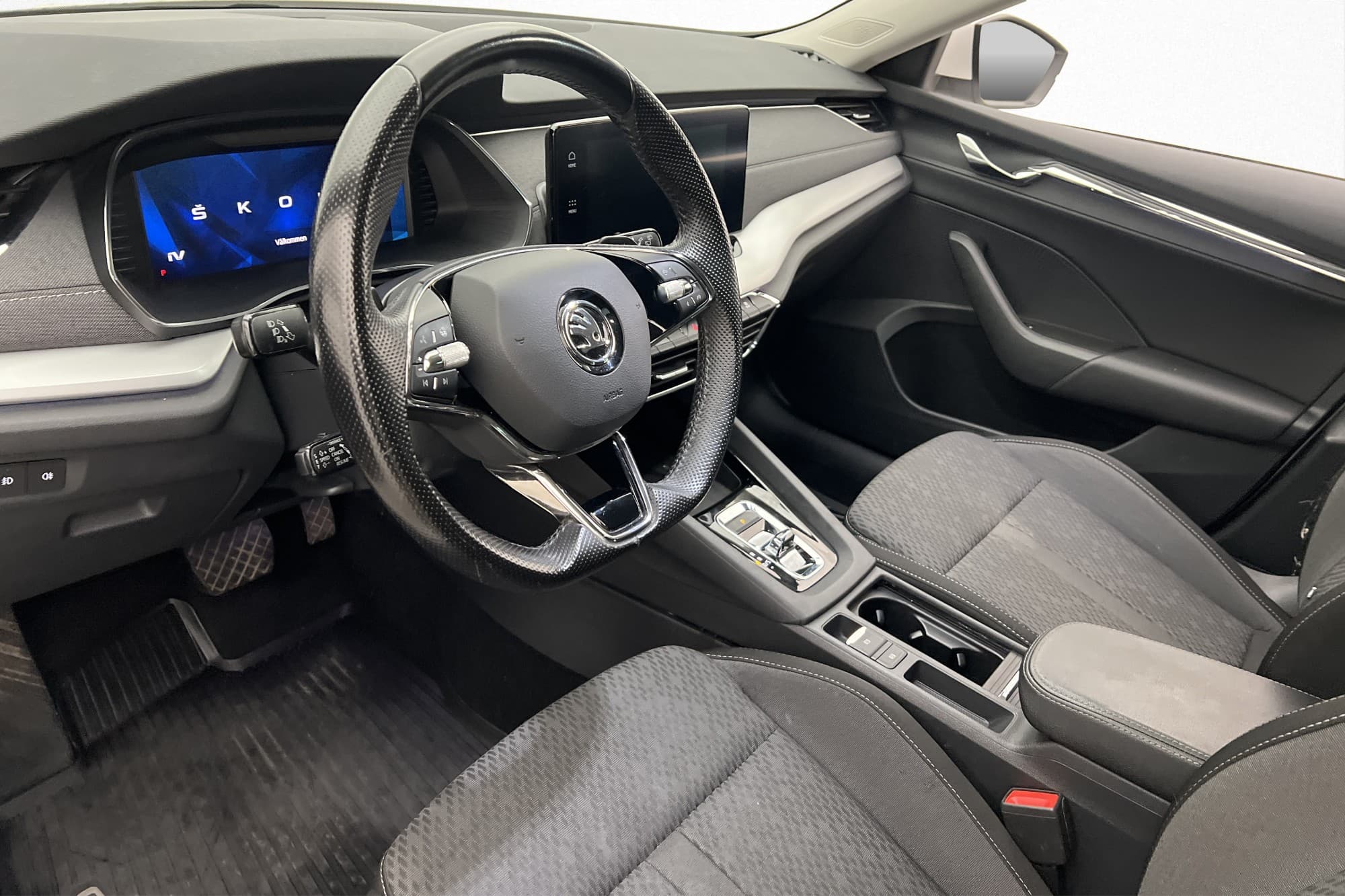 Skoda Octavia Combi iV 204hk P-Värmare Kamera Moms Drag