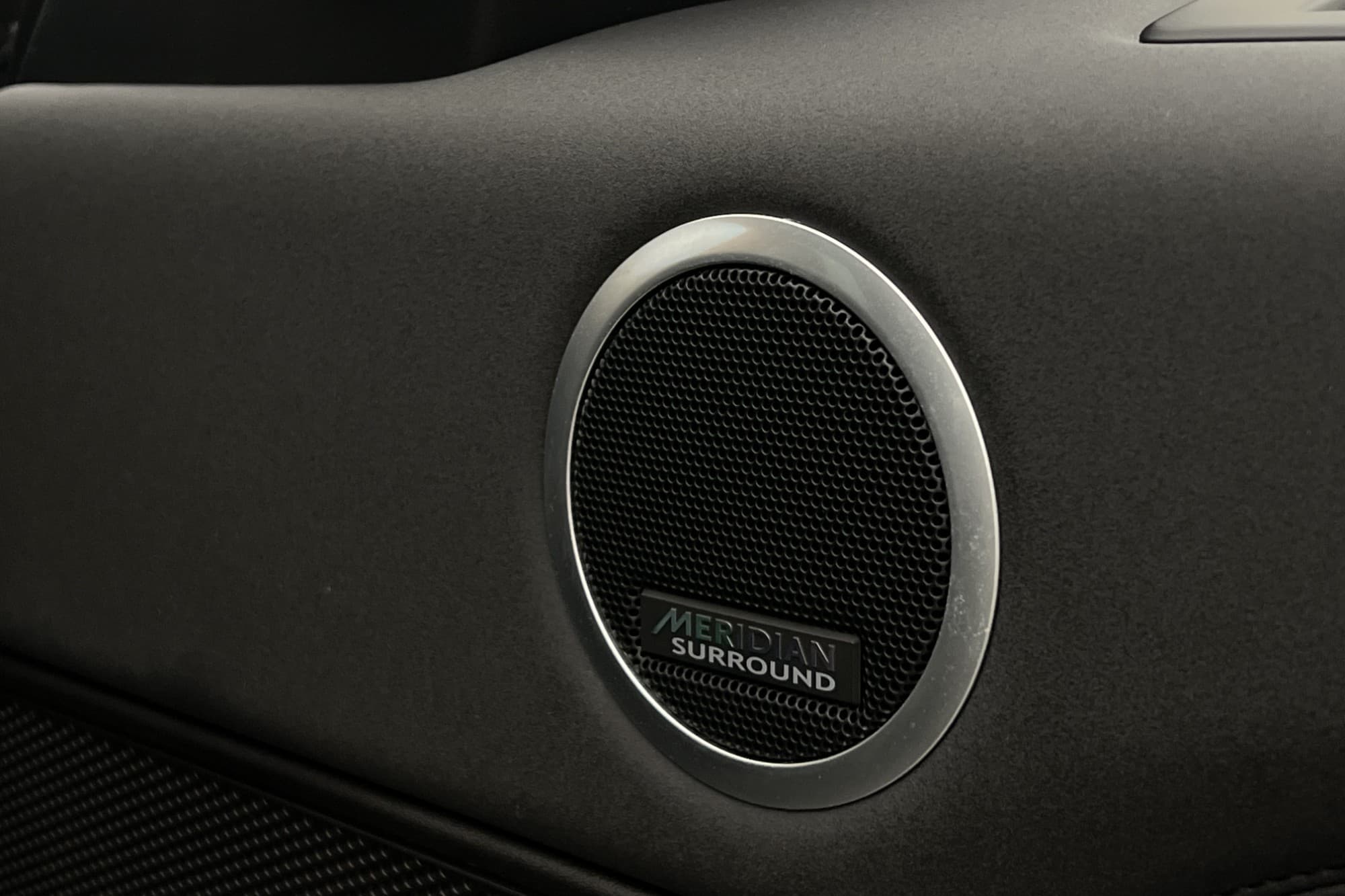 Land Rover Discovery 3.0 TDV6 4WD HSE Pano Värm Drag Meridia