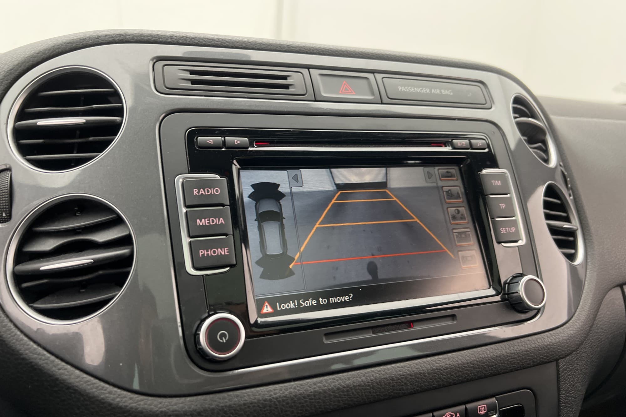 Volkswagen Tiguan 2.0 TDI 4M R-Line Pano Skinn D-Värm Drag