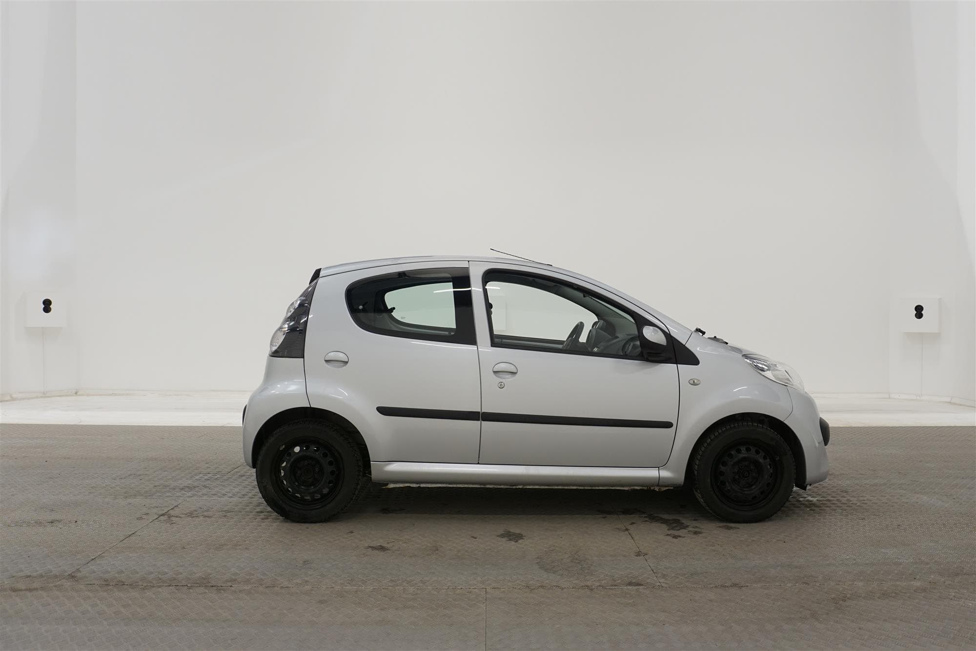 Citroën C1 1.0 69hk 2 Brukare Nyservad Låg Skatt 0,46L/mil