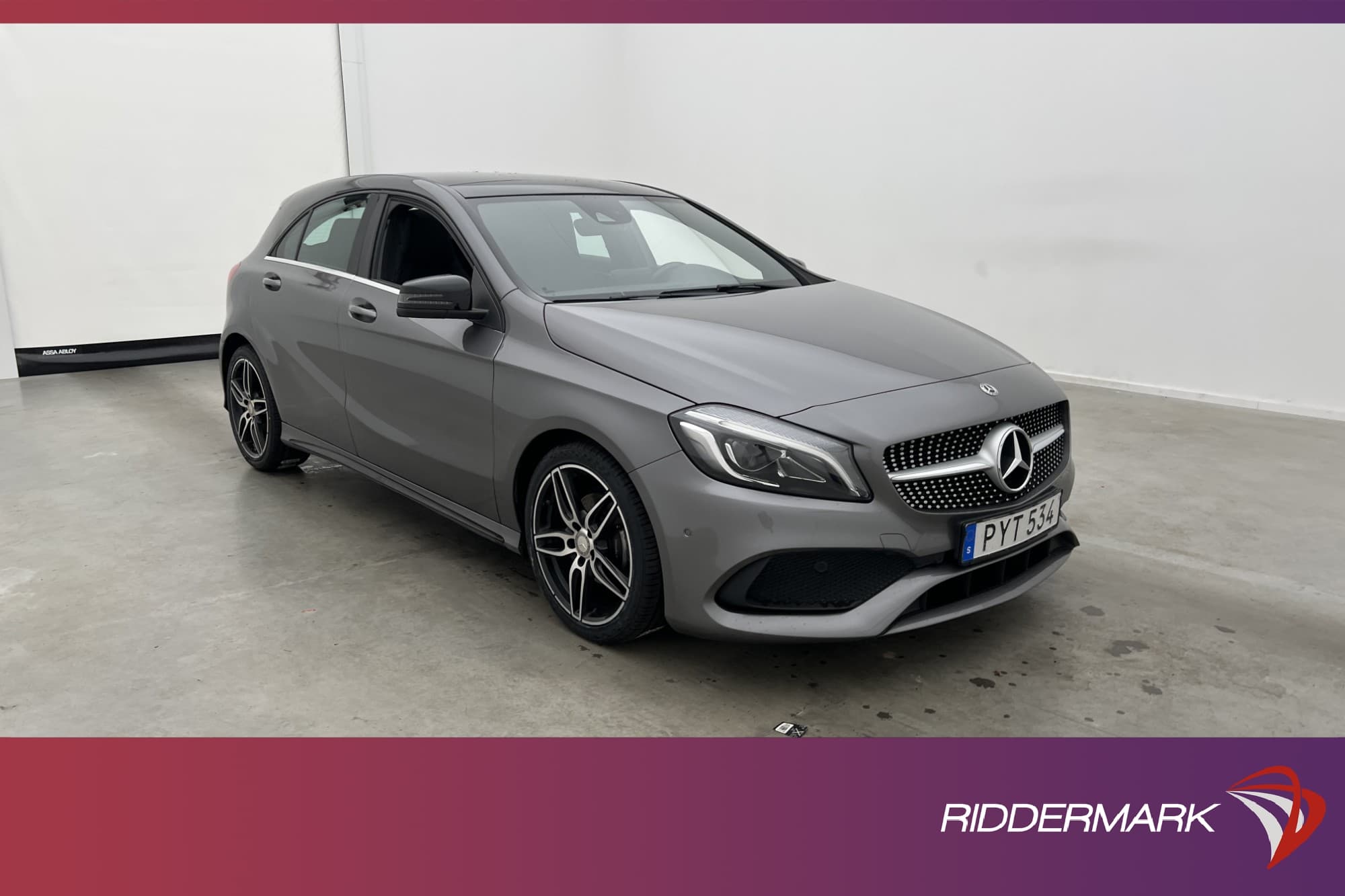 Mercedes-Benz A 180 7G-DCT