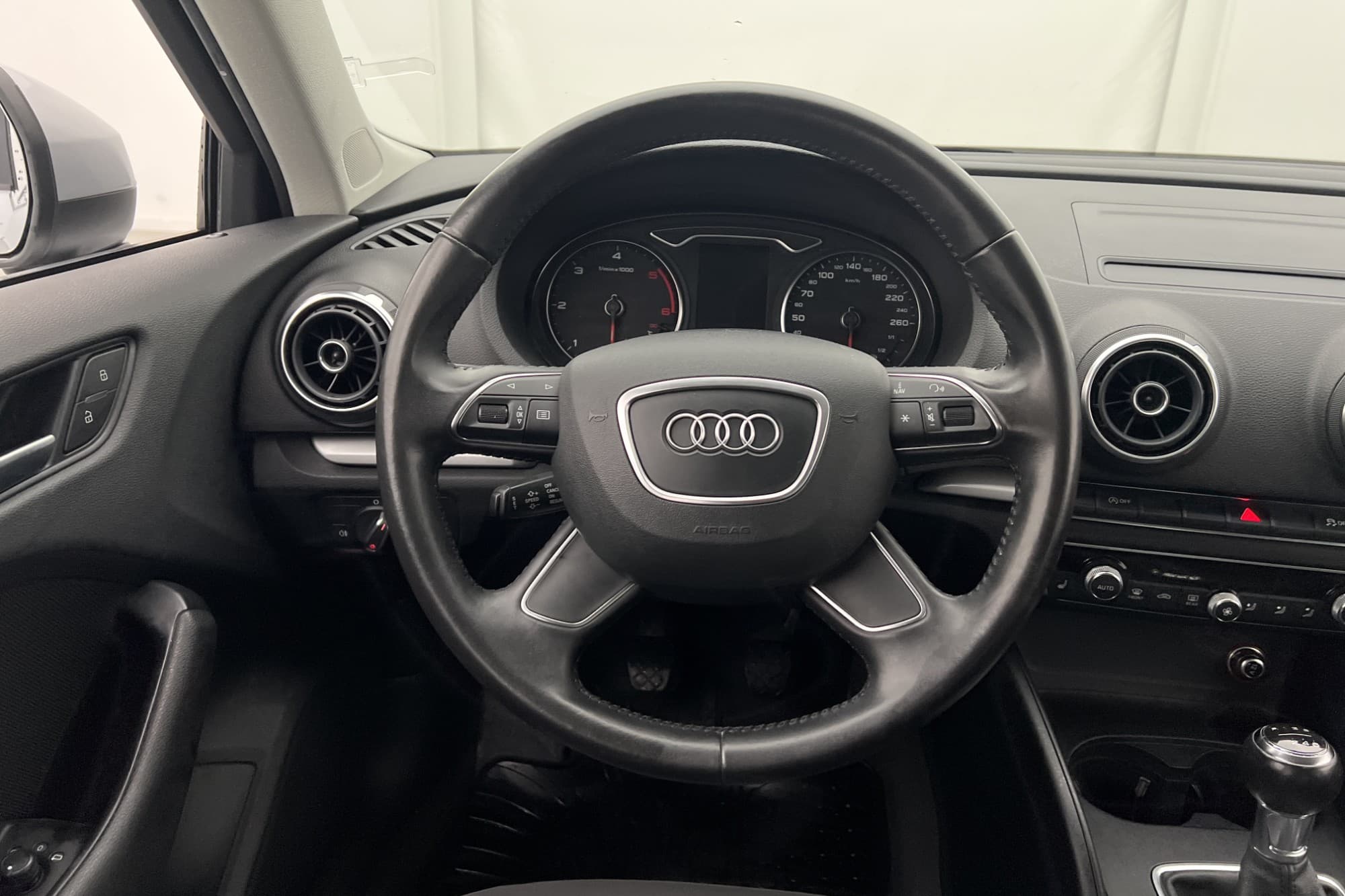 Audi A3 Sportback TDI Quattro 150hk Attraction M&K-Värmare