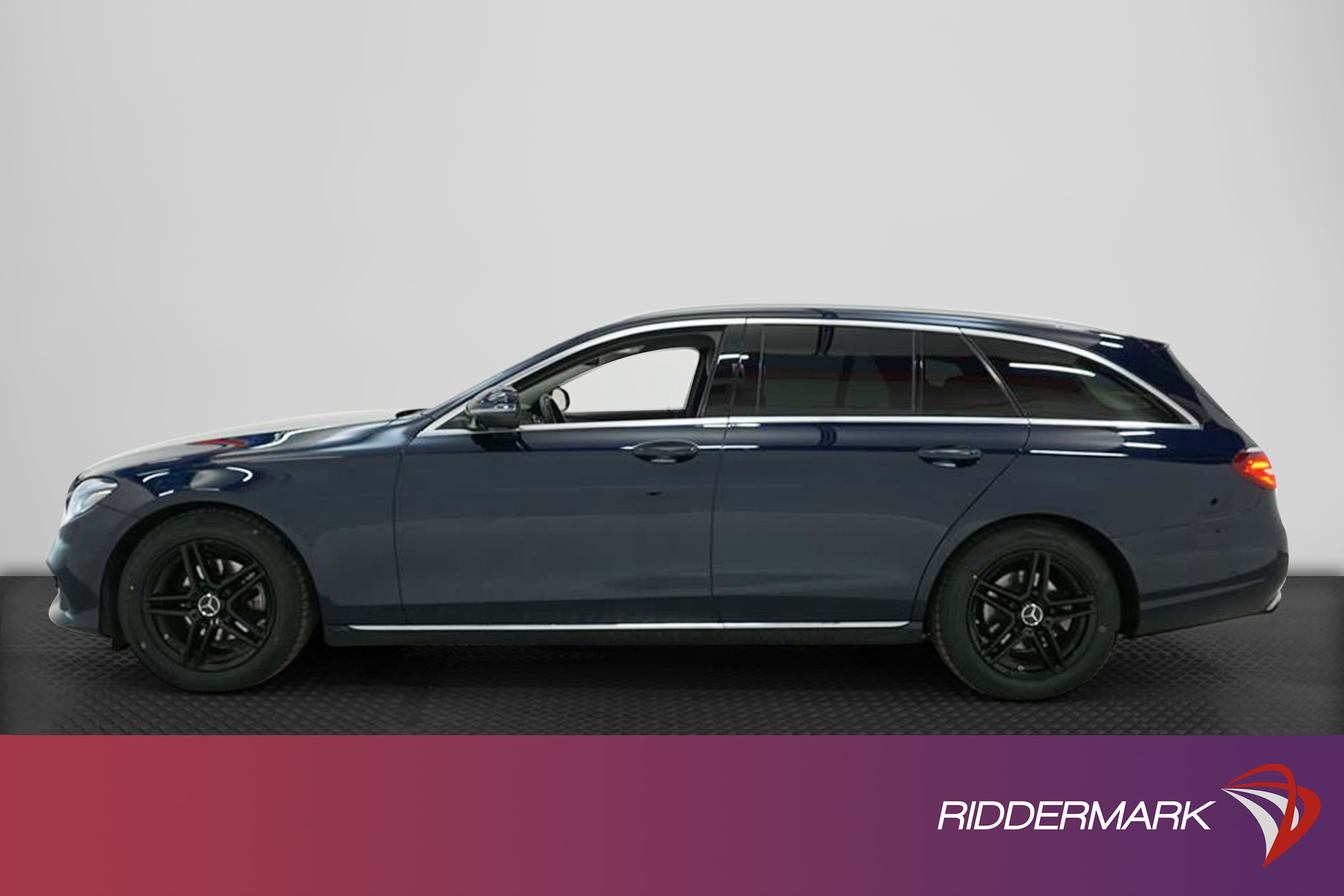 Mercedes-Benz E 220 d 194hk Widescreen Burmester Drag Naviexteriör