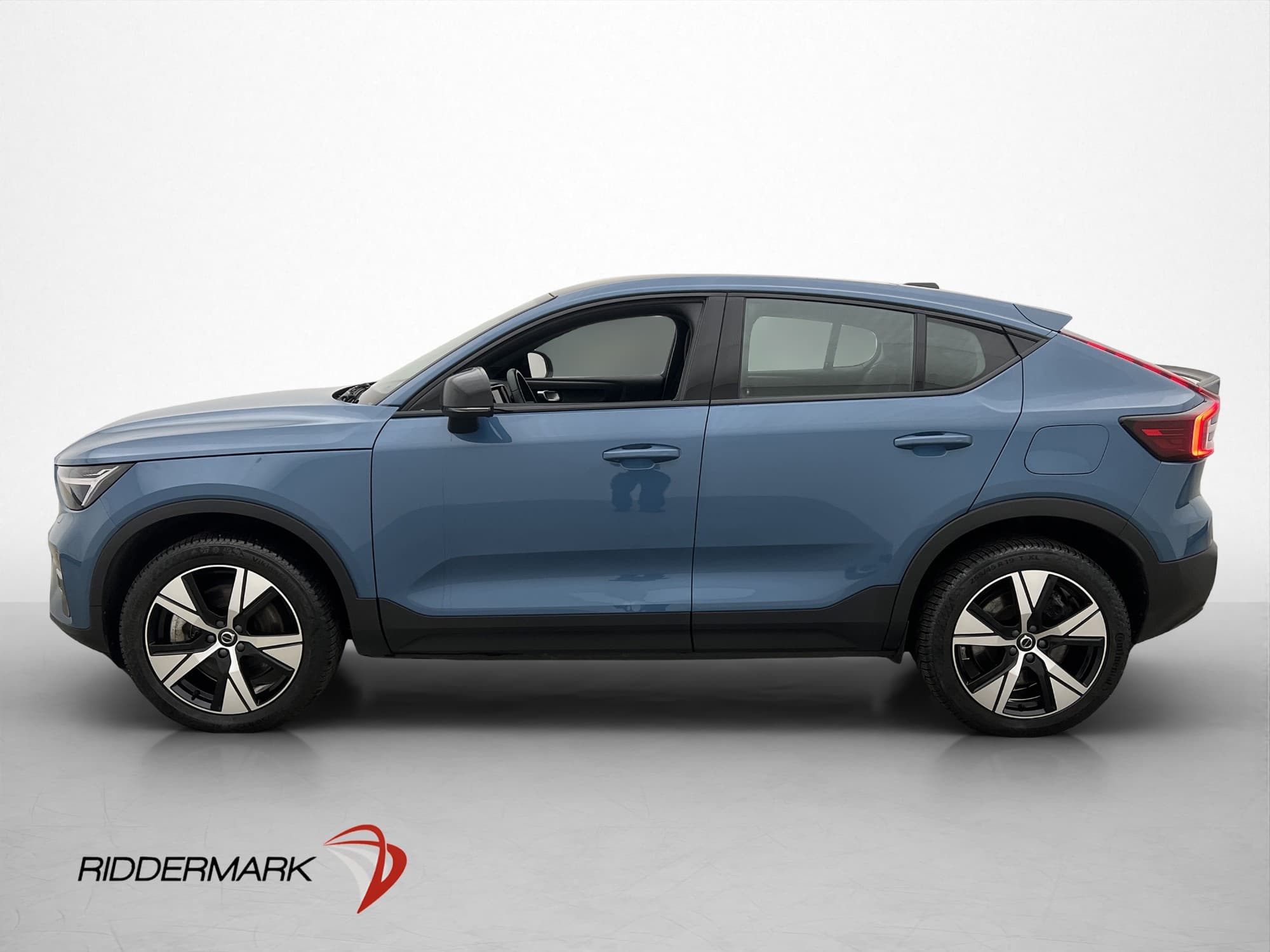 Volvo C40 Recharge Twin motor 408hk Plus Värmare Pano Kamera