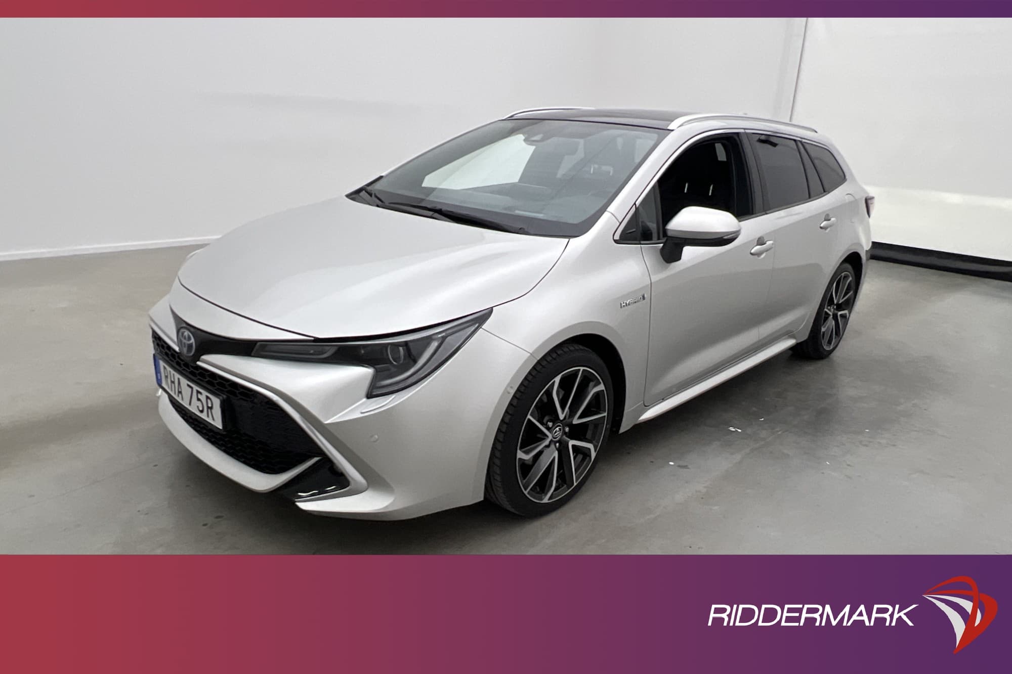 Toyota Corolla Hybrid TS 184hk Executive Pano Kamera Navi
