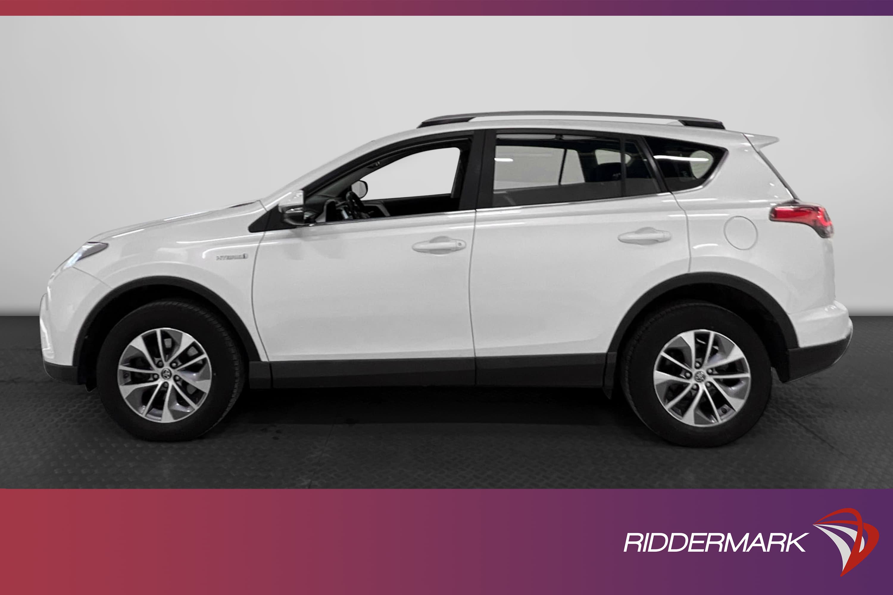 Toyota RAV4 Hybrid E-FOUR 2.5 AWD 197hk Keyless Backkamera 