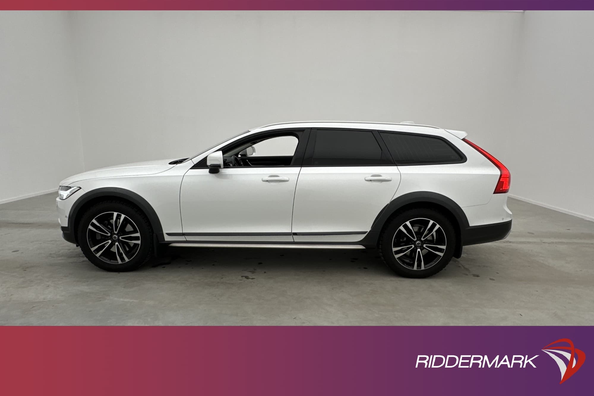 Volvo V90 Cross Country D4 AWD 190hk