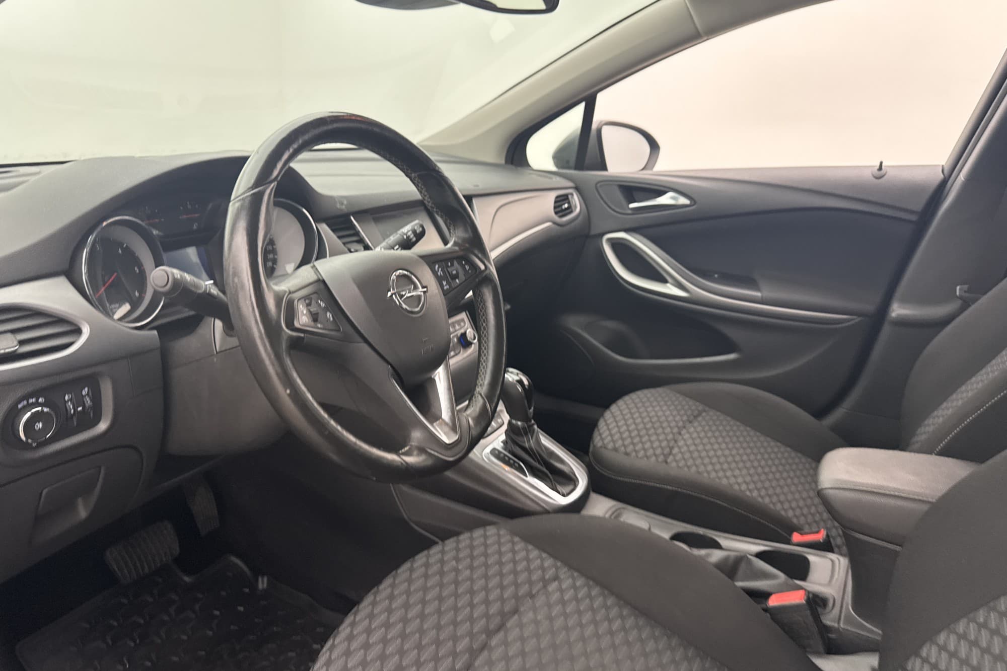 Opel Astra Sports Tourer 1.6 CDTI 136hk M-Värm Sensorer Drag