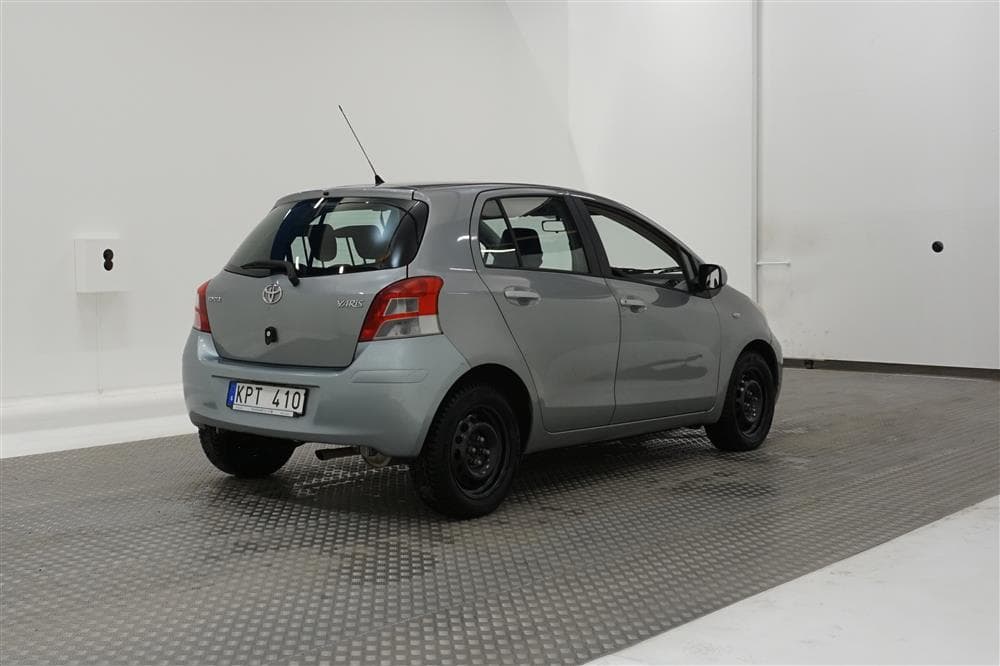 Toyota Yaris 1.33 5dr 100hk Låg Skatt Välservad 0,44L/Mil