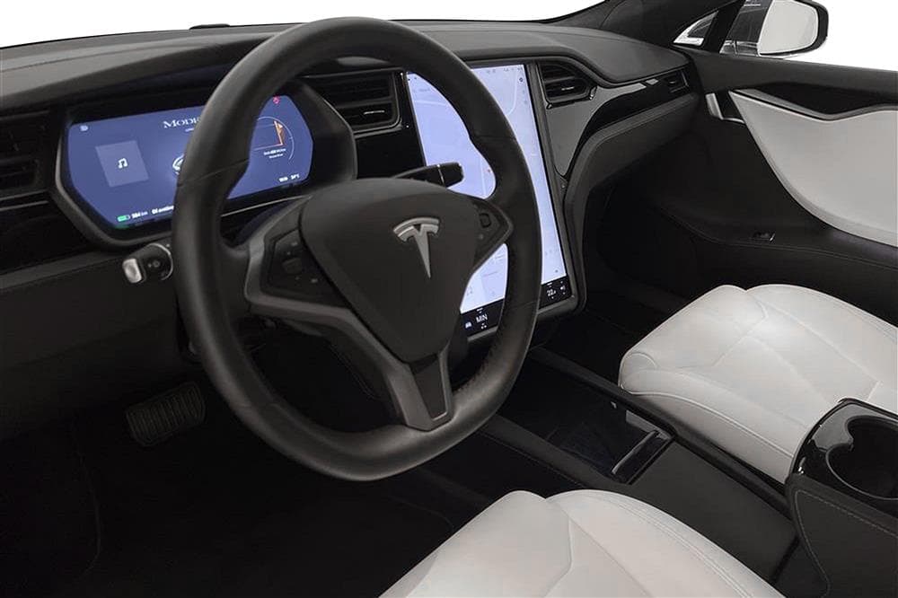 Tesla Model S Long Range AWD Luftfjädring Pano Moms FSDinteriör