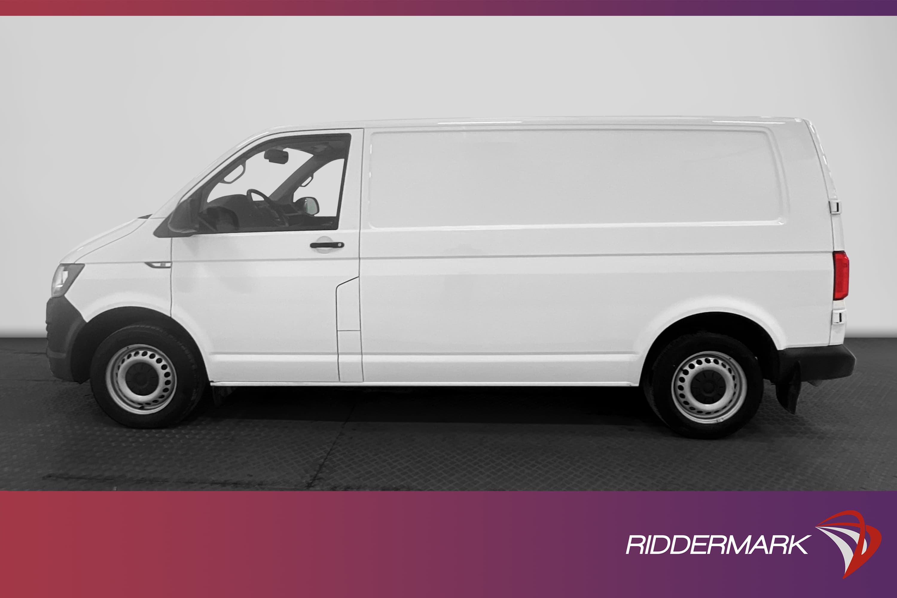Volkswagen Transporter L2 150hk 4M DSG Värmare Drag Moms