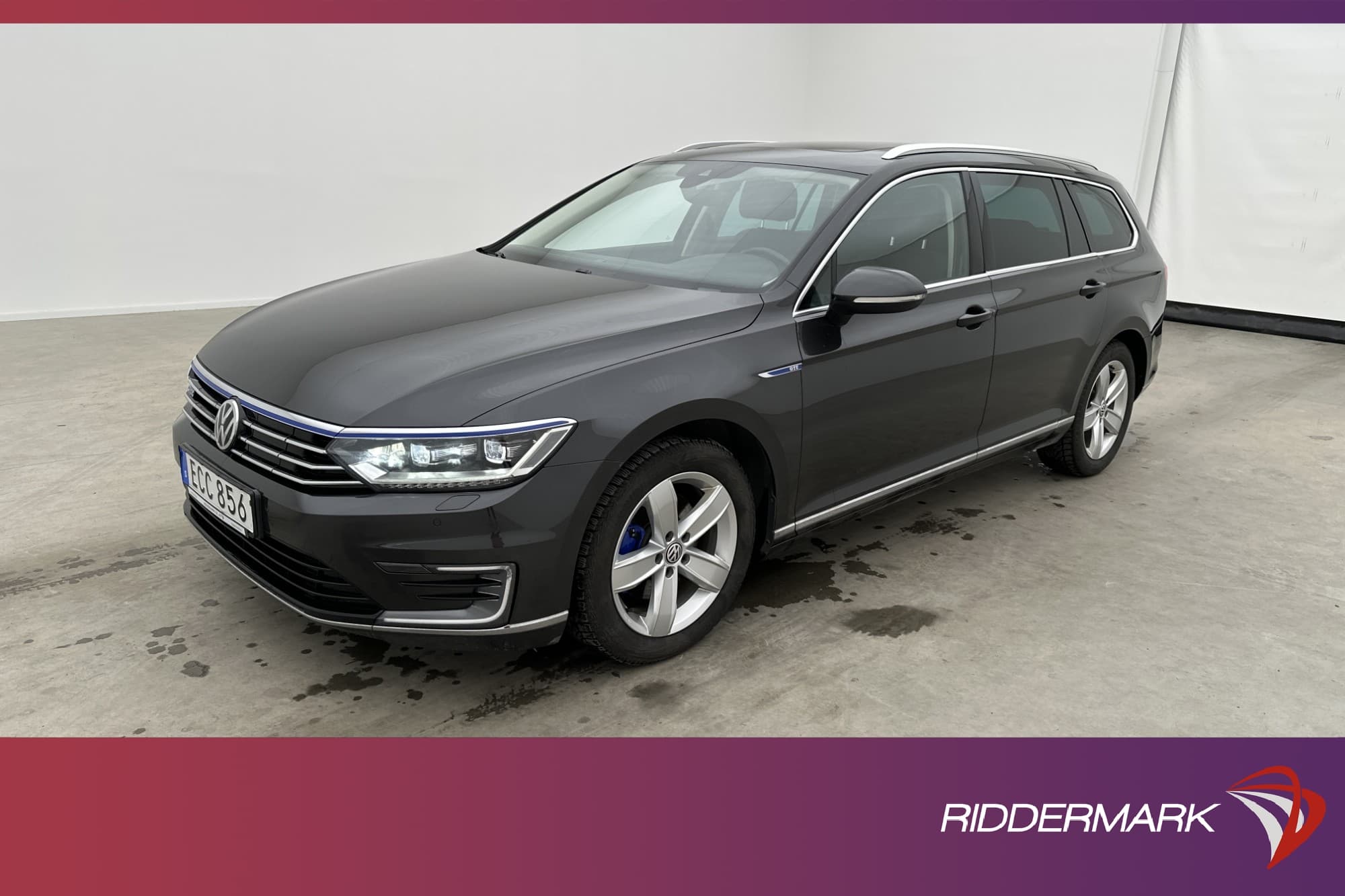 Volkswagen Passat GTE 218hk