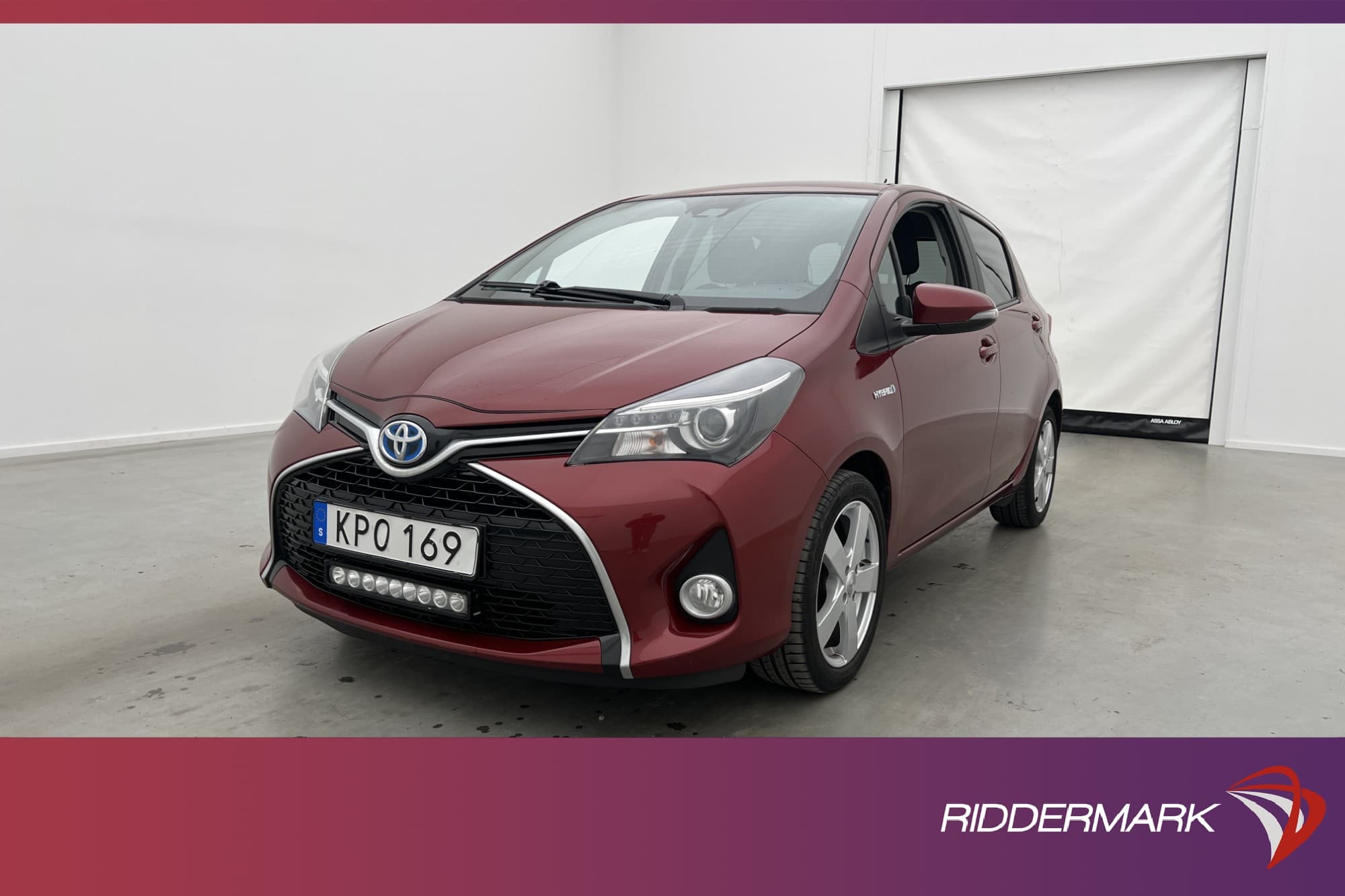 Toyota Yaris Hybrid e-CVT 101hk