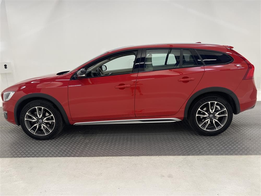 Volvo V60 D4 Cross Country AWD 190hk